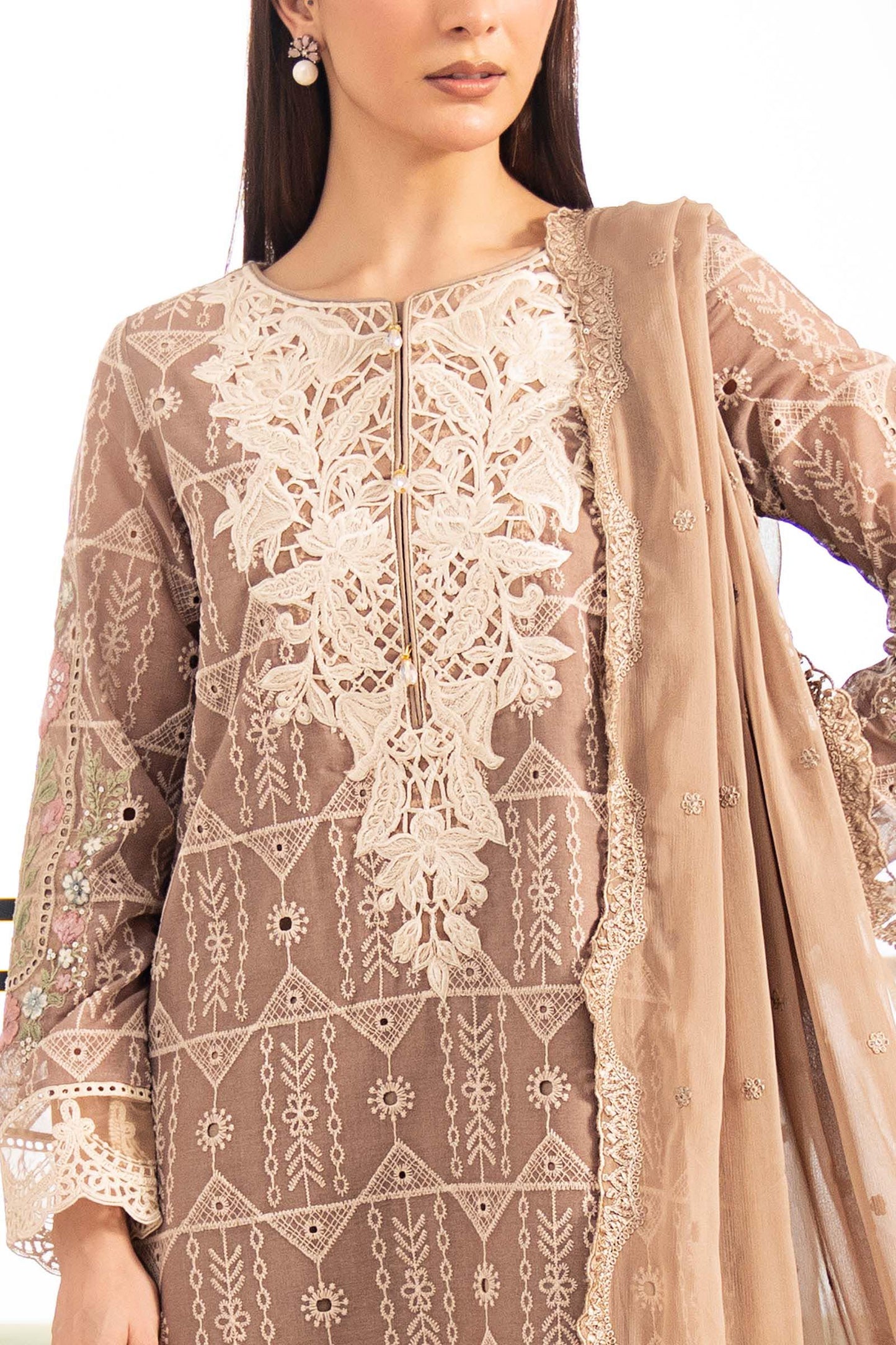 3 Piece Embroidered Lawn Suit