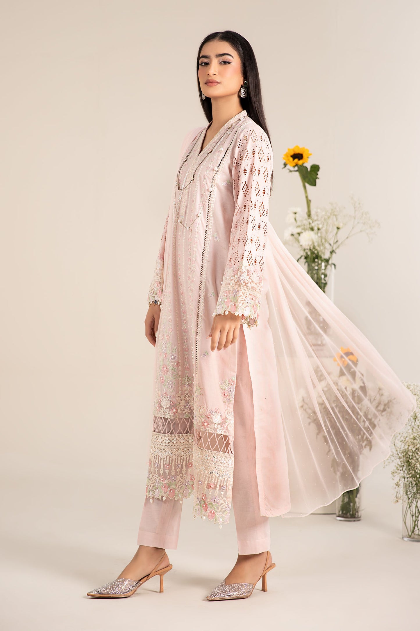 3 Piece Embroidered Lawn Suit