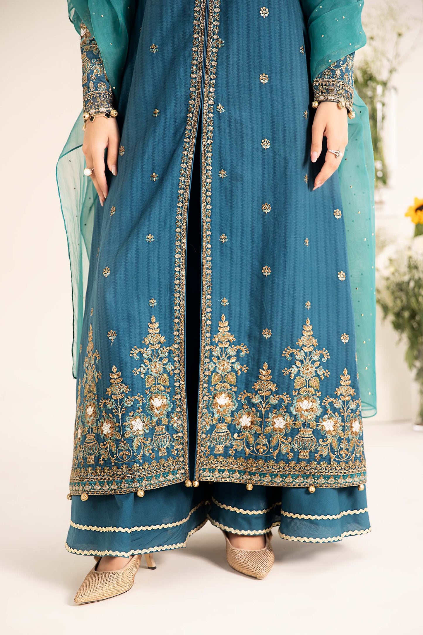 3 Piece Embroidered Lawn Suit
