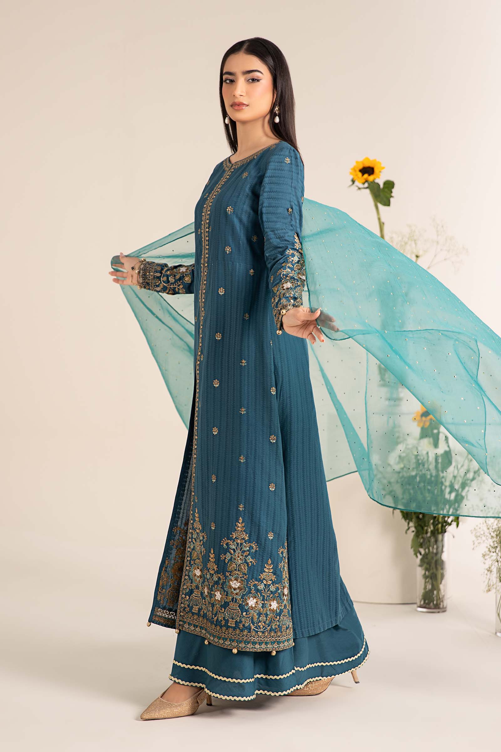 3 Piece Embroidered Lawn Suit
