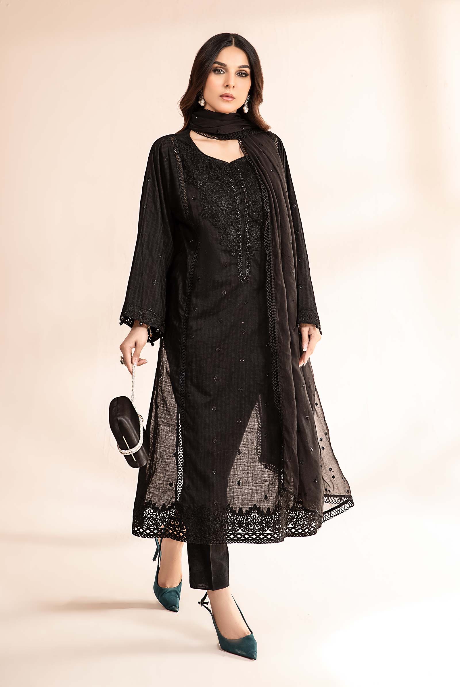 3 Piece Embroidered Lawn Suit