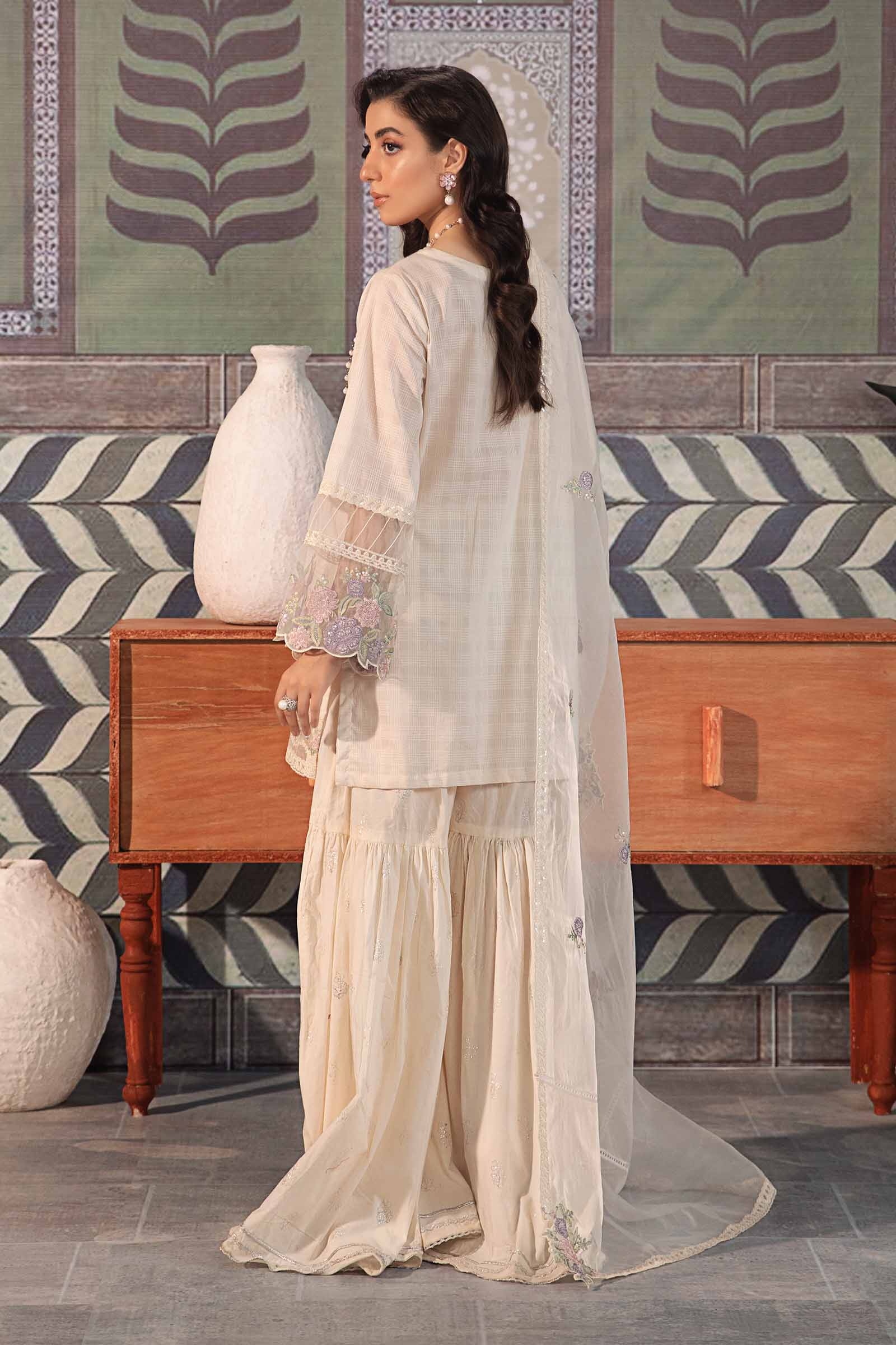 3 Piece Embroidered Cotton Doria Suit