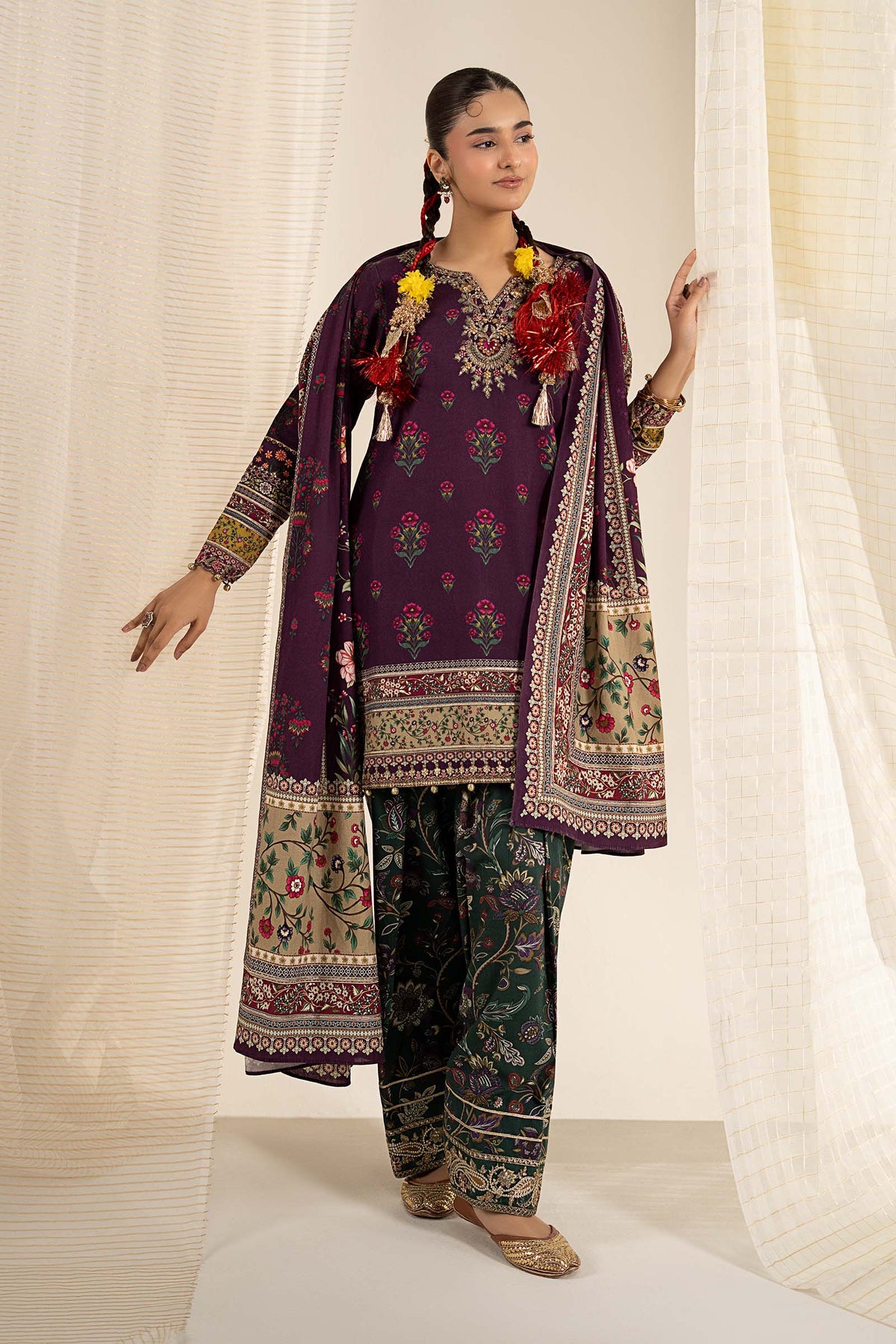 3 Piece Embroidered Khaddar Suit