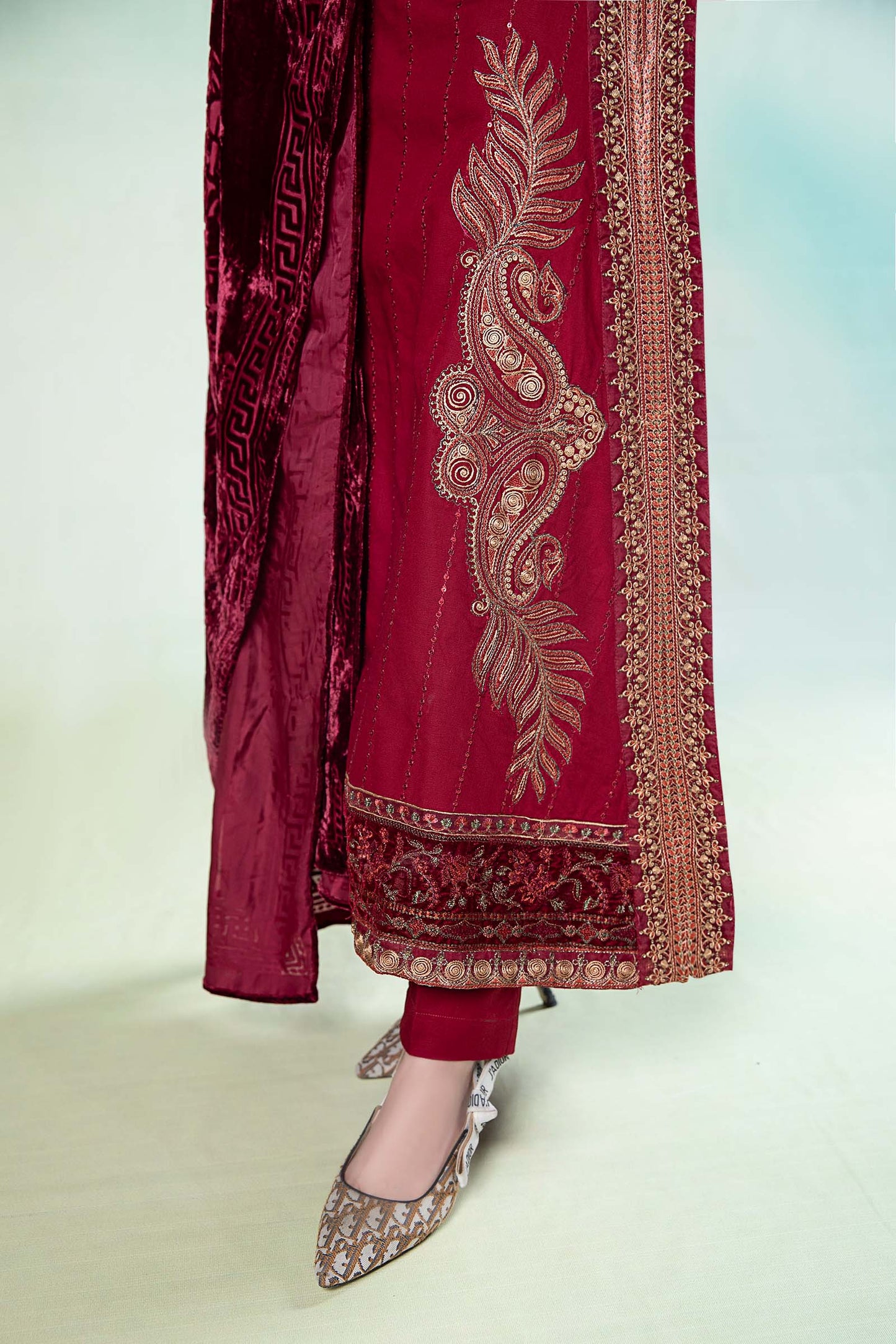 3 Piece Embroidered Khaddar Suit