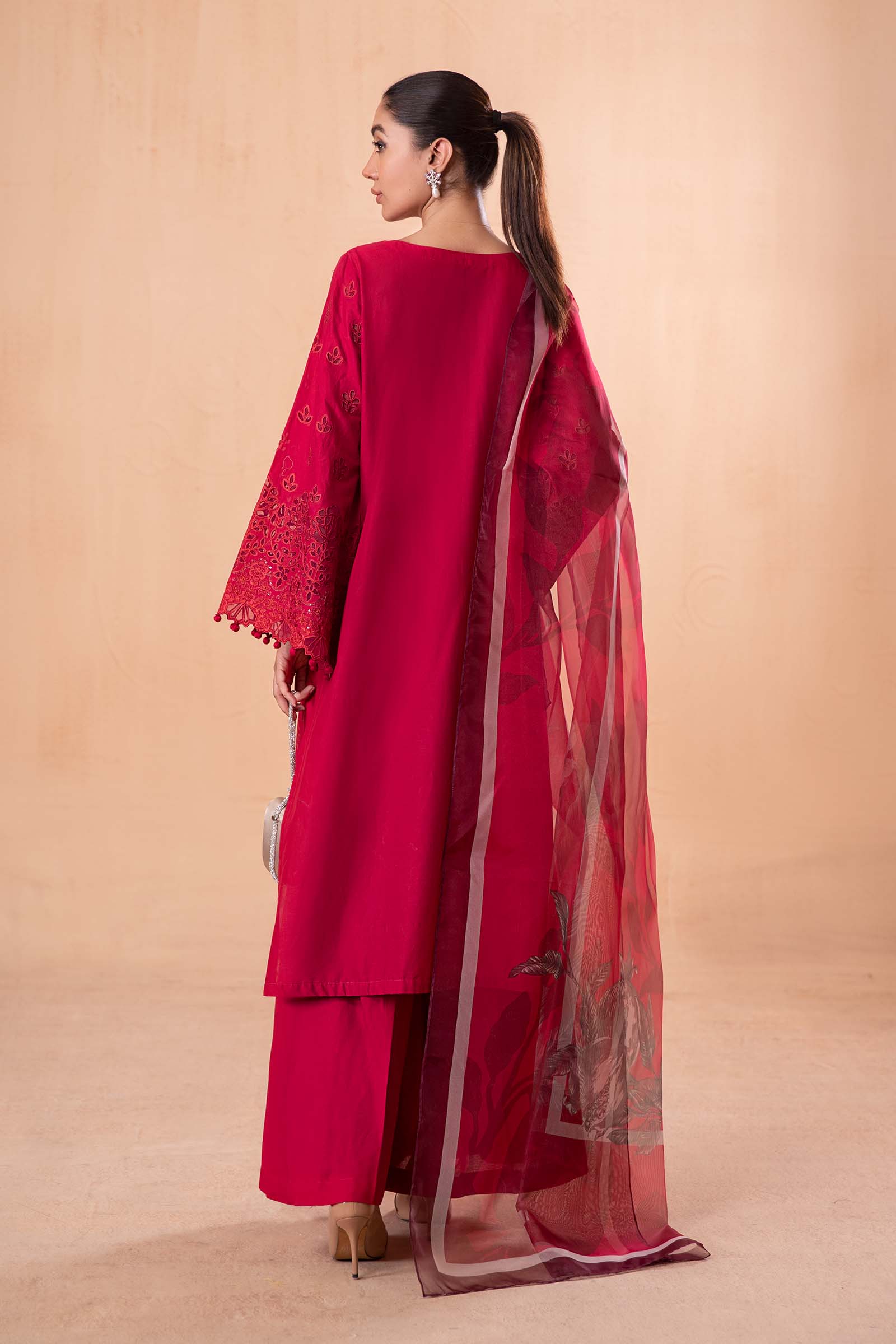 3 Piece Embroidered Lawn Suit