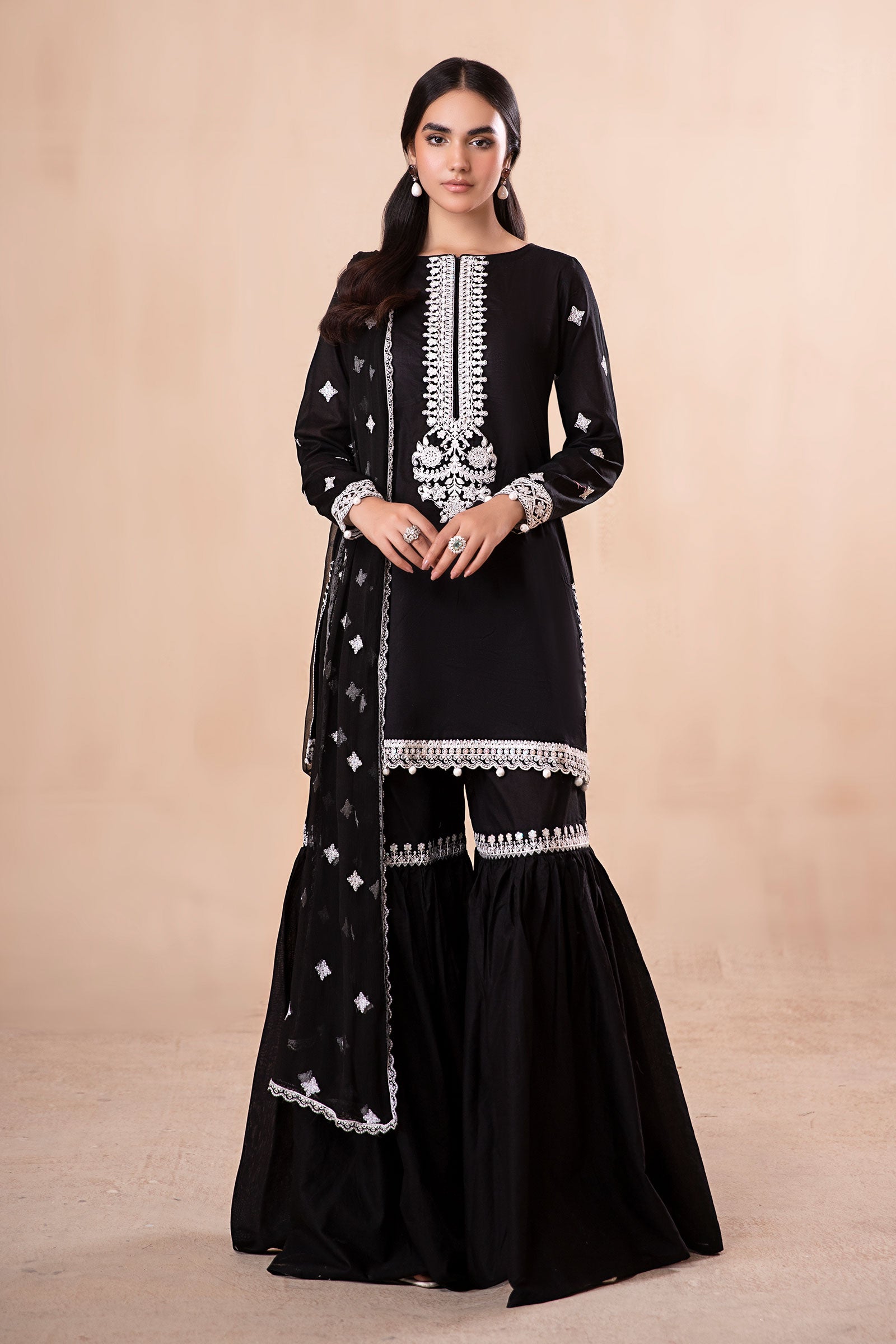 3 Piece Embroidered Lawn Suit