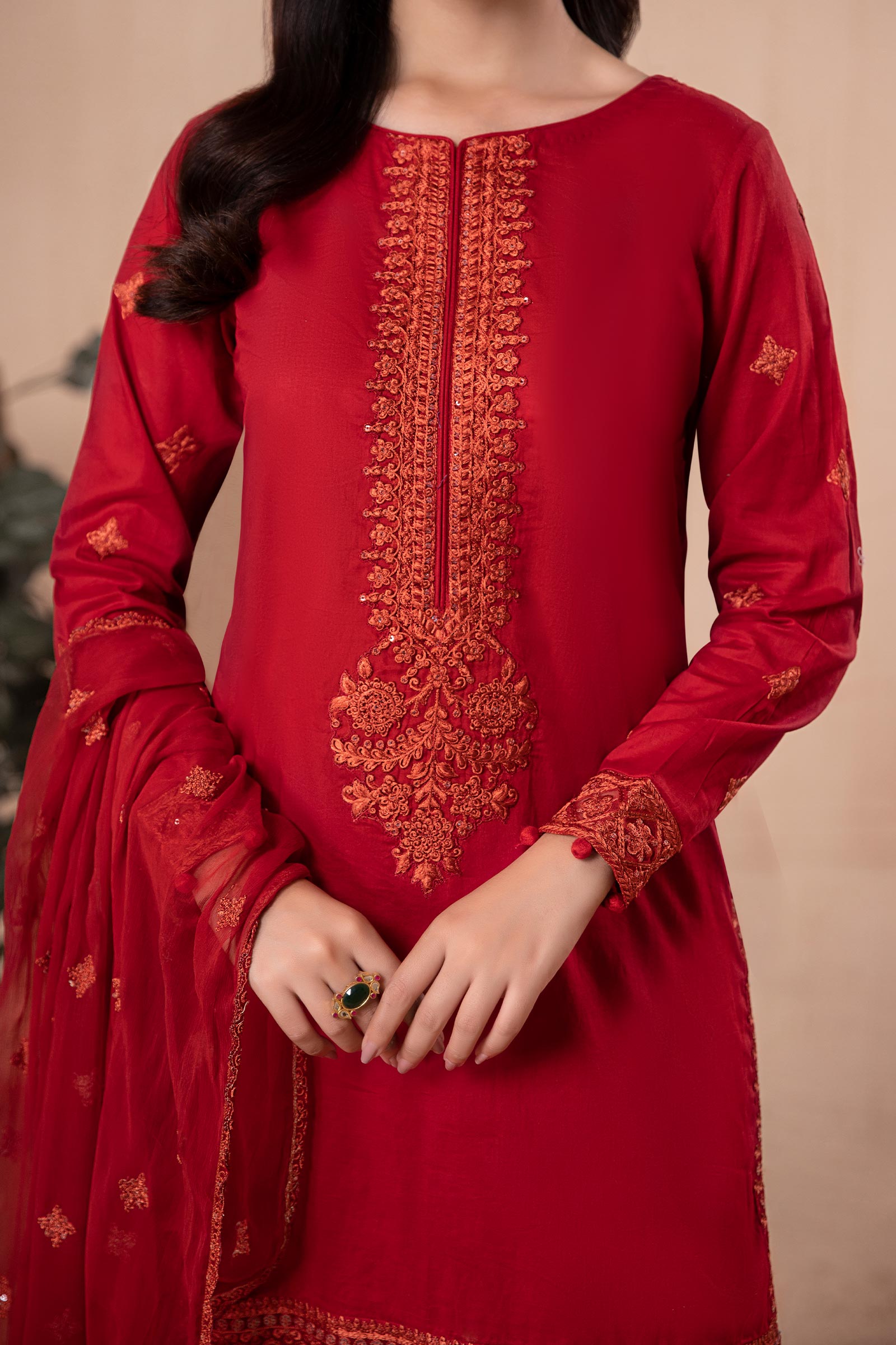 3 Piece Embroidered Lawn Suit