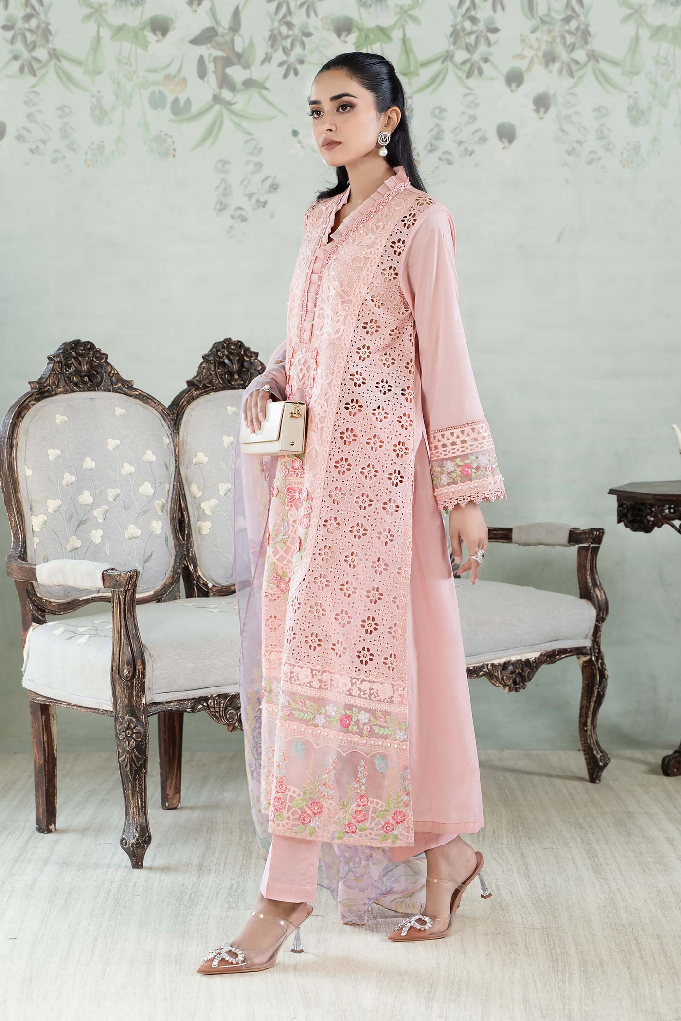 3 Piece Embroidered Lawn Suit