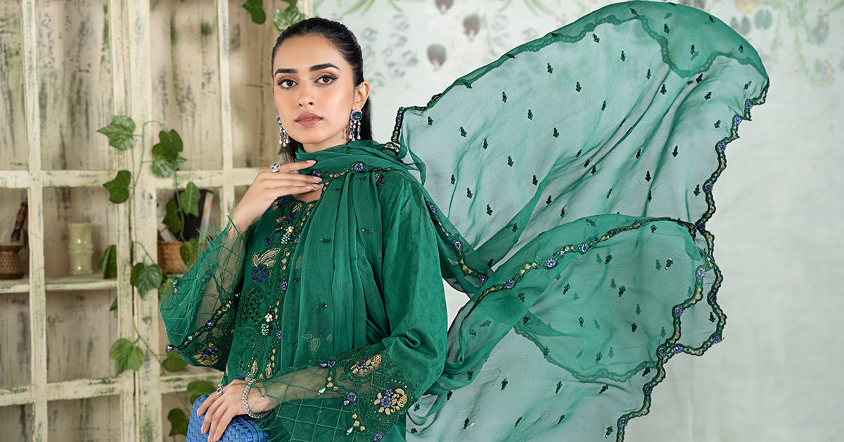 3 Piece Embroidered Jacquard Lawn Suit
