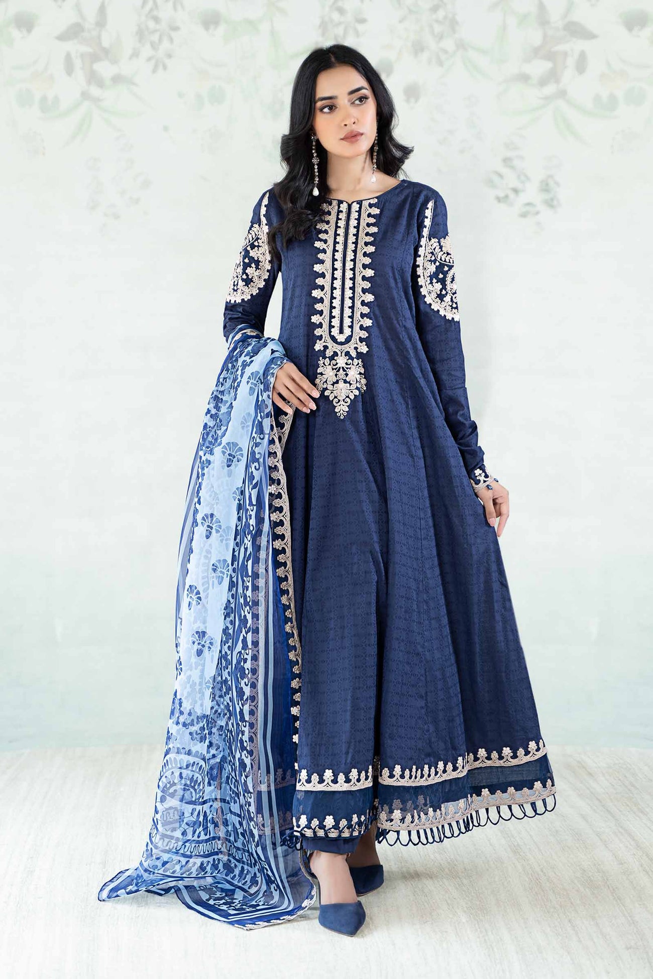 3 Piece Dyed Jacquard Lawn Suit