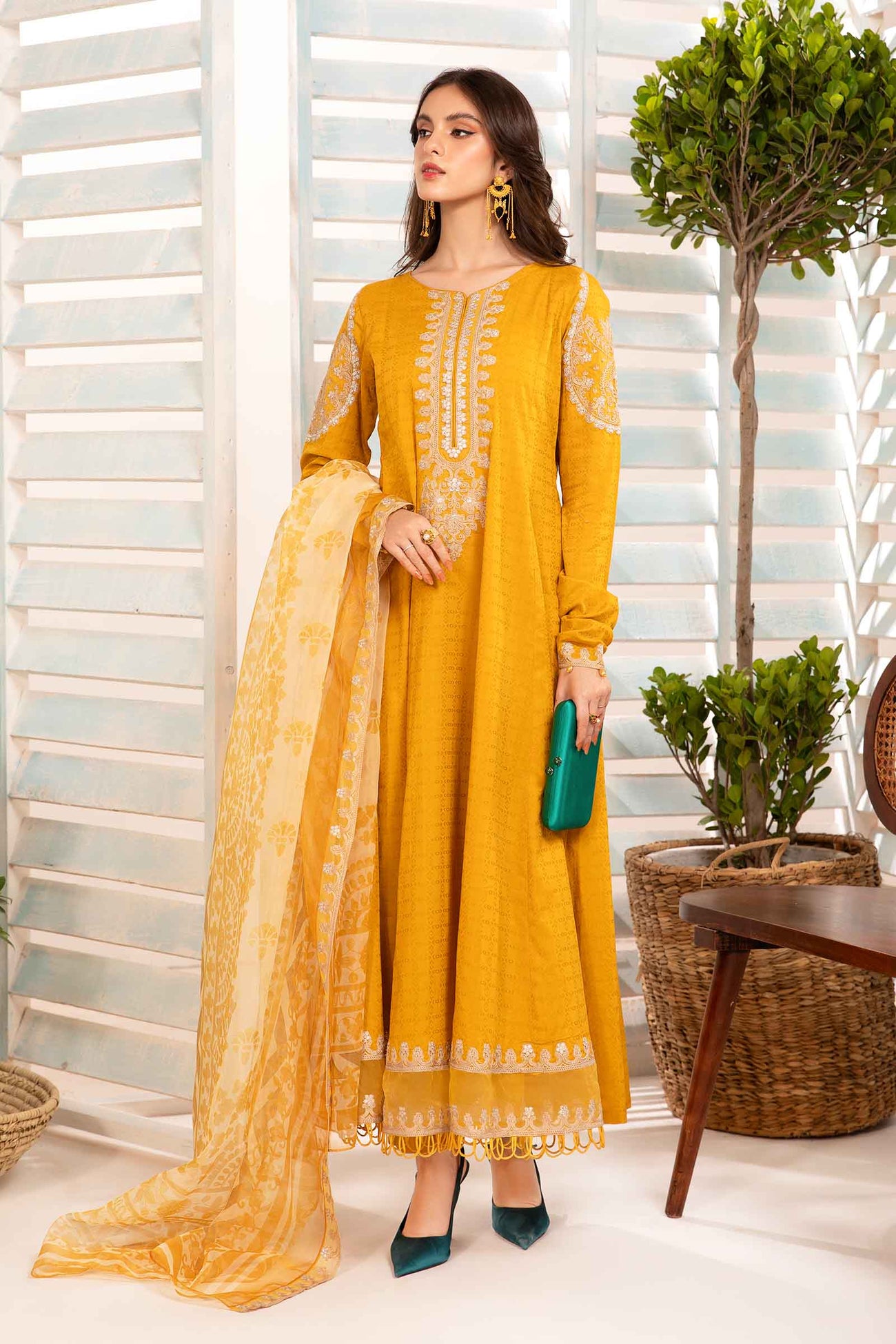 3 Piece Dyed Jacquard Lawn Suit