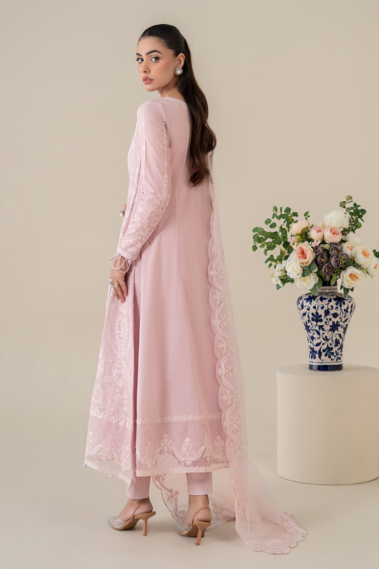 3 Piece Embroidered Lawn Suit