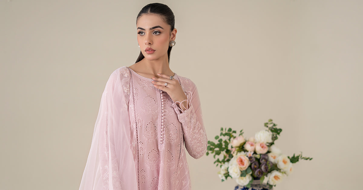 3 Piece Embroidered Lawn Suit