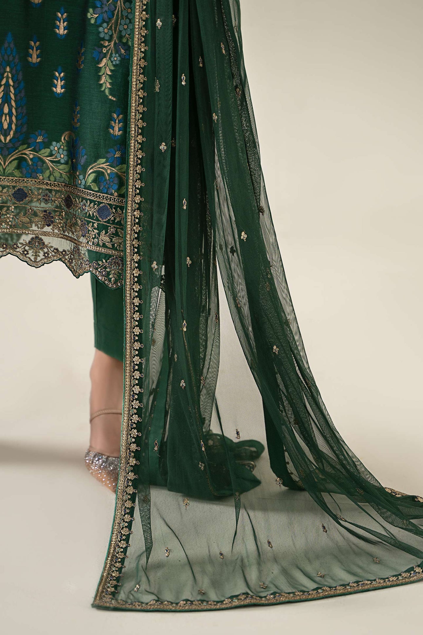 3 Piece Embroidered Jacquard Suit
