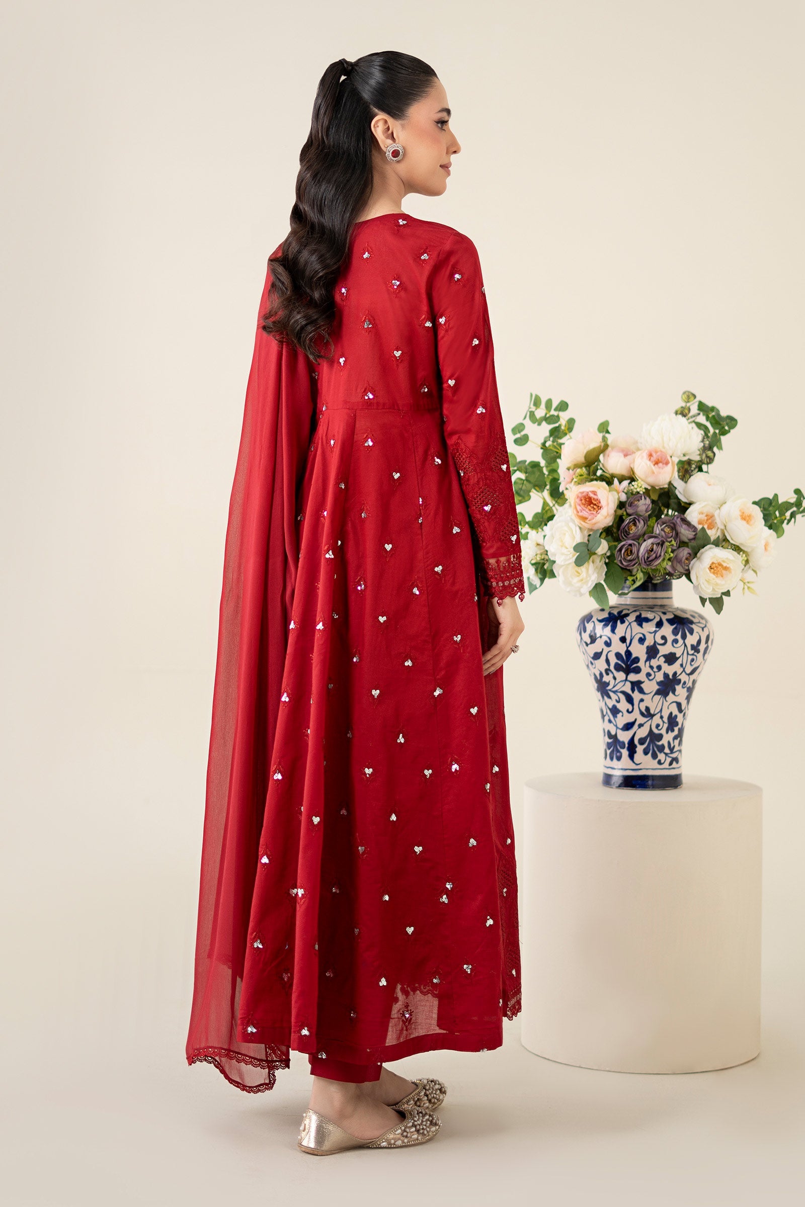 3 Piece Embroidered Lawn Suit