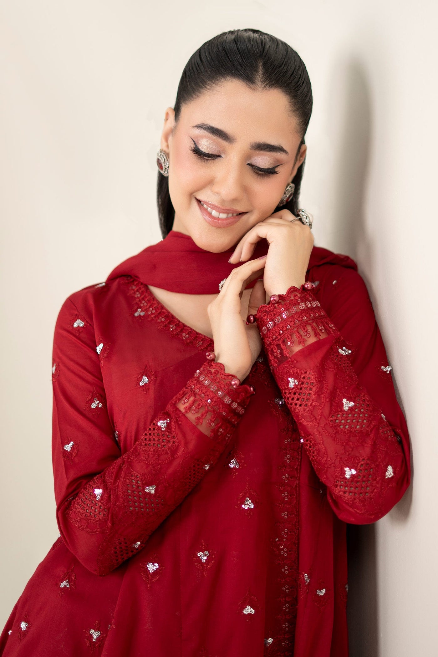 3 Piece Embroidered Lawn Suit