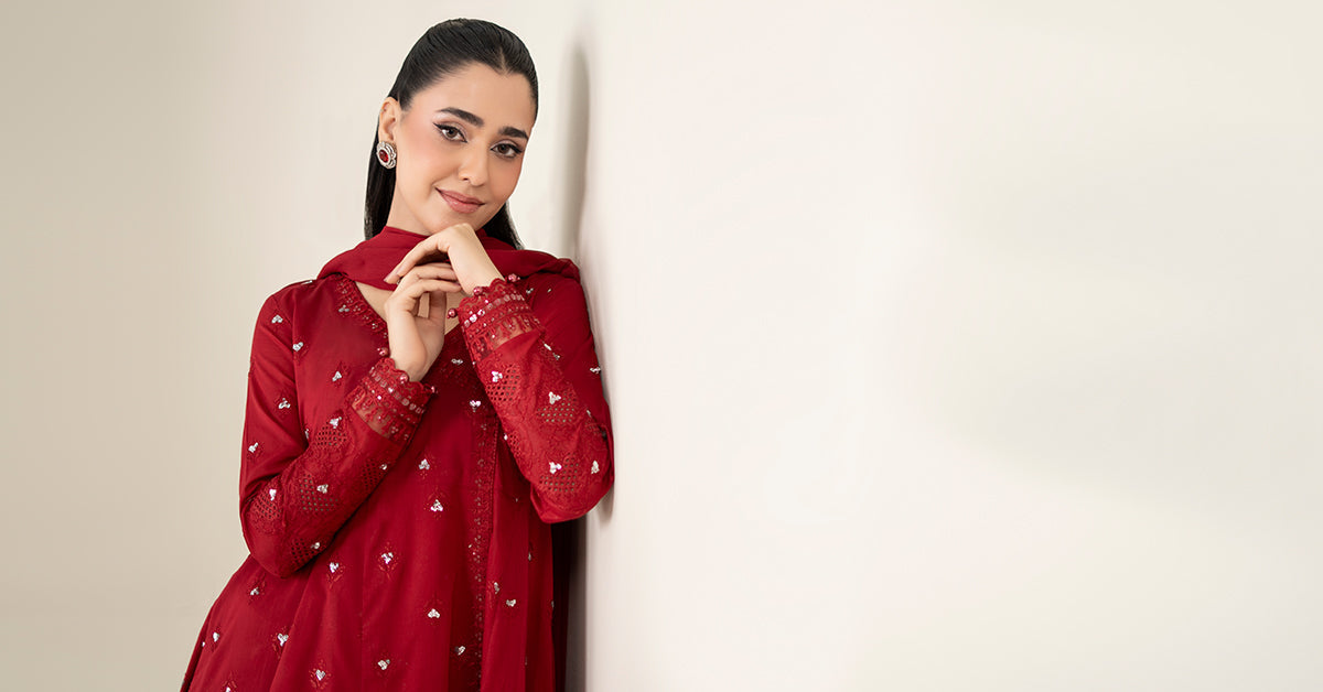 3 Piece Embroidered Lawn Suit