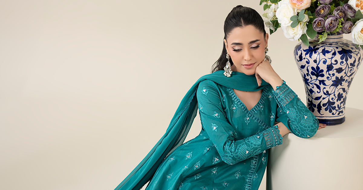 3 Piece Embroidered Lawn Suit