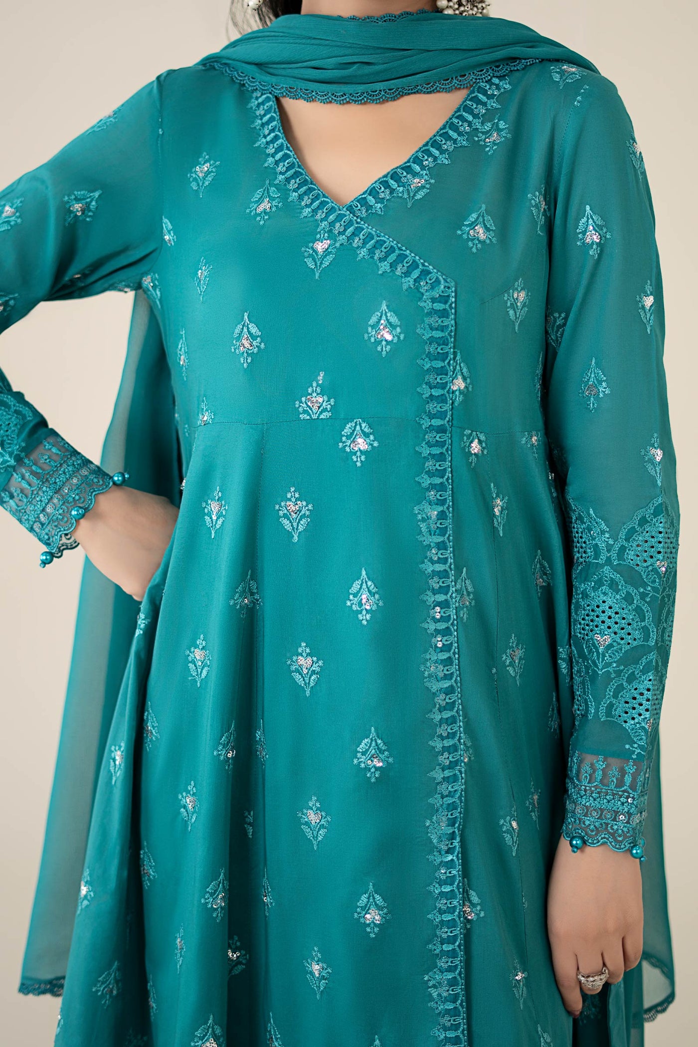 3 Piece Embroidered Lawn Suit