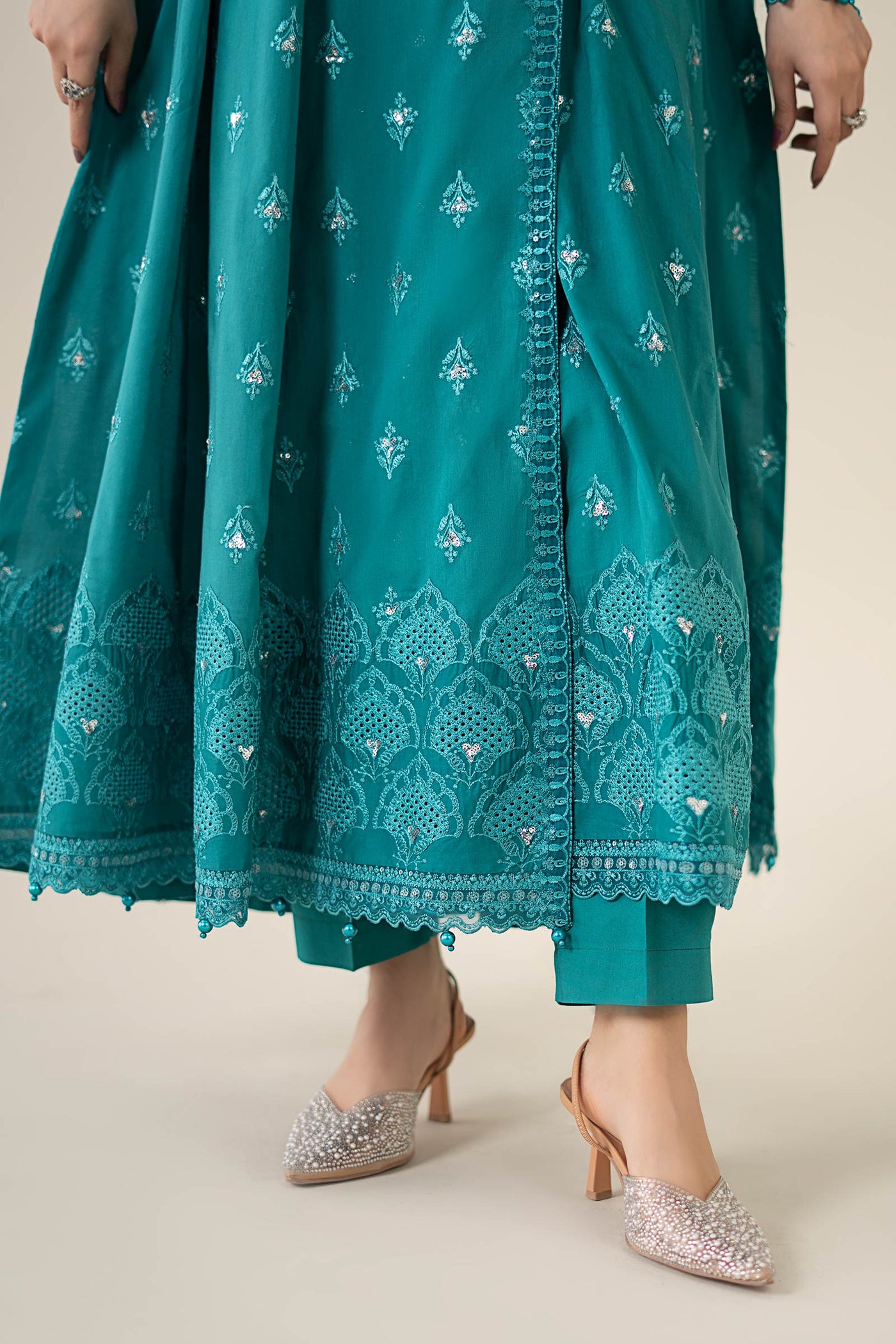 3 Piece Embroidered Lawn Suit