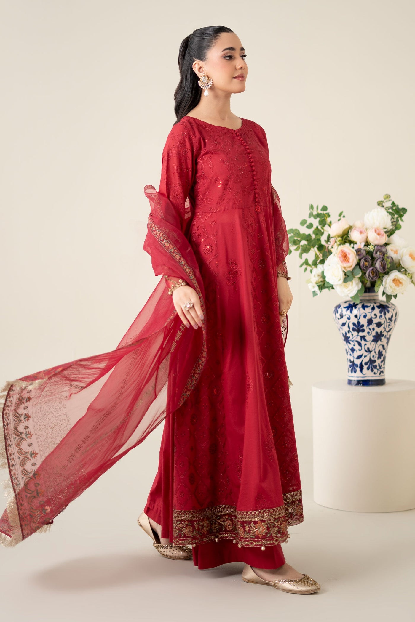 3 Piece Embroidered Lawn Suit