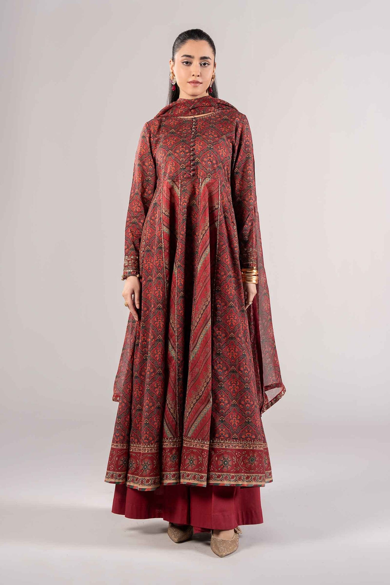 3 Piece Embroidered Lawn Suit