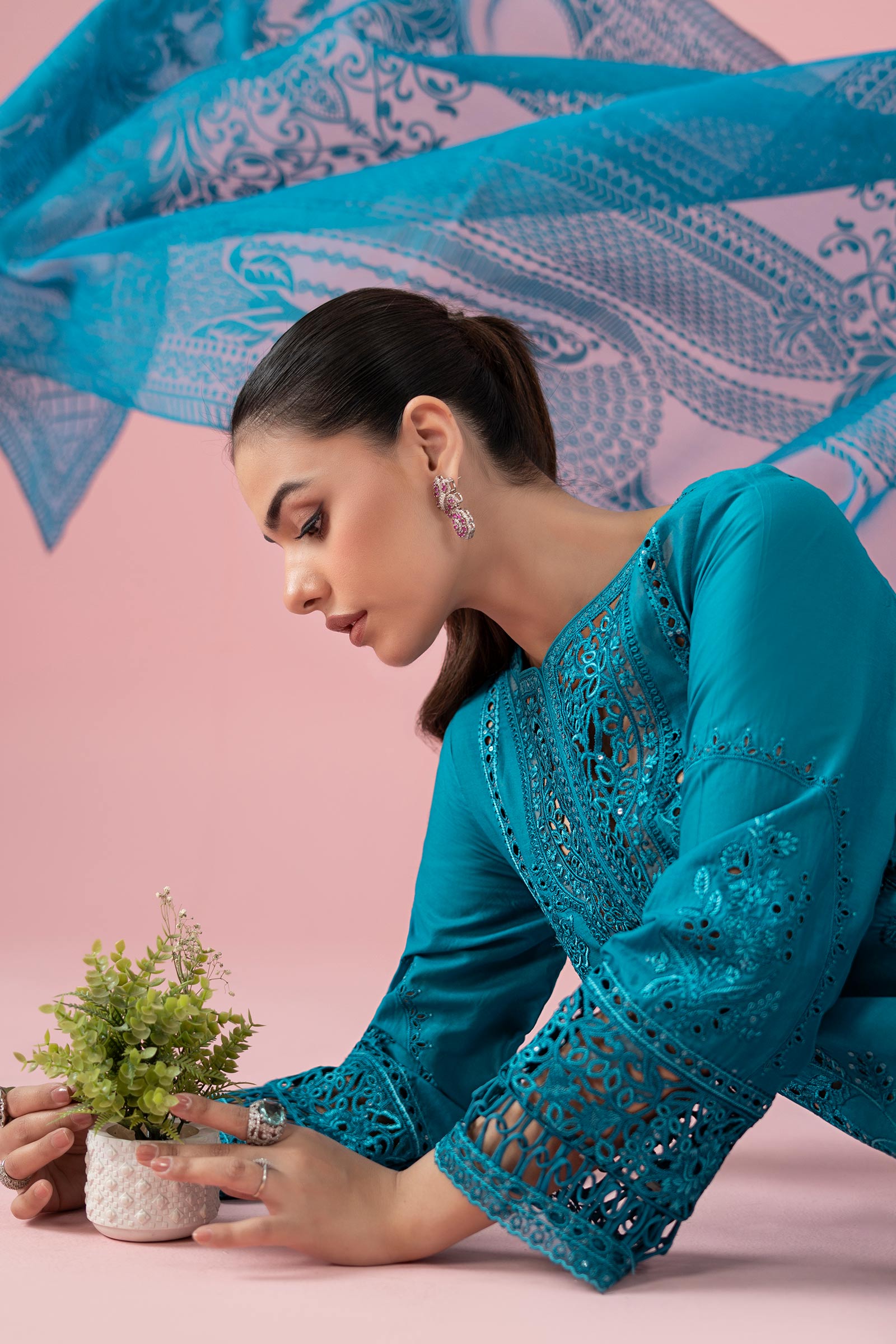 3 Piece Embroidered Lawn Suit