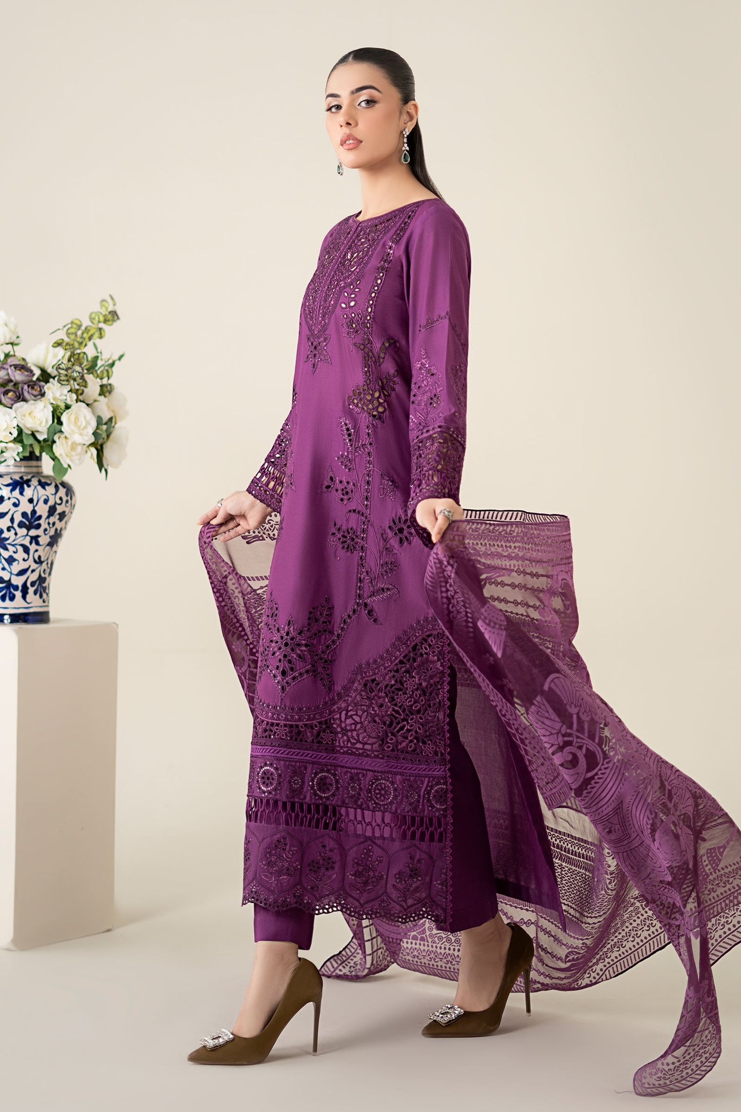 3 Piece Embroidered Lawn Suit
