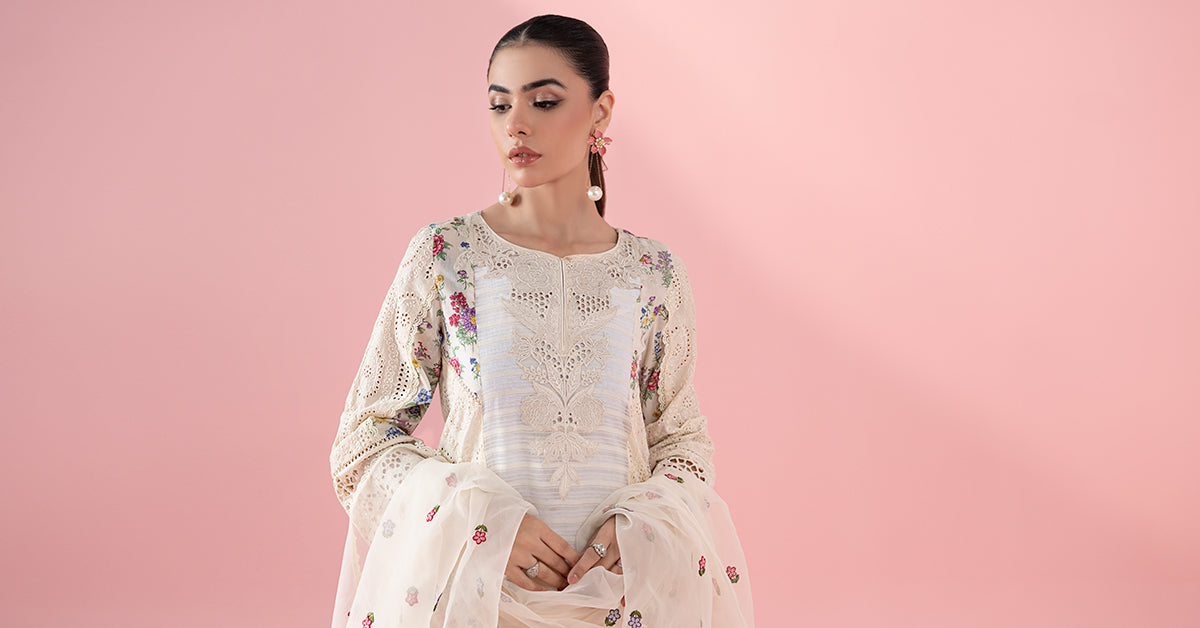 3 Piece Embroidered Lawn Suit