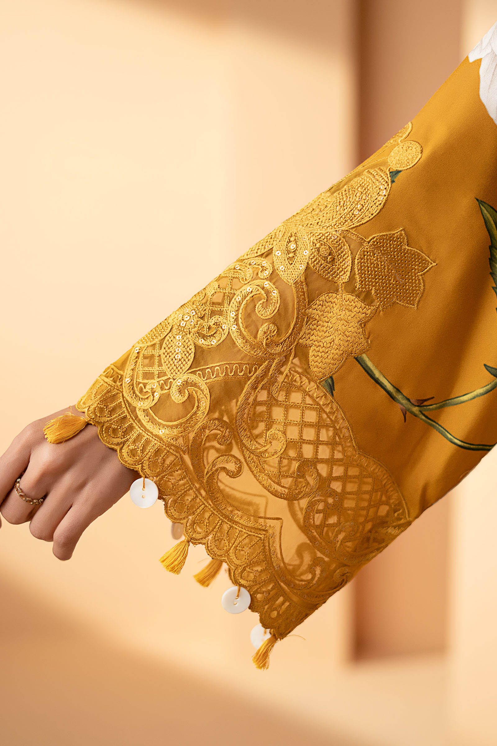 2 Piece Embroidered Arabic Lawn Suit