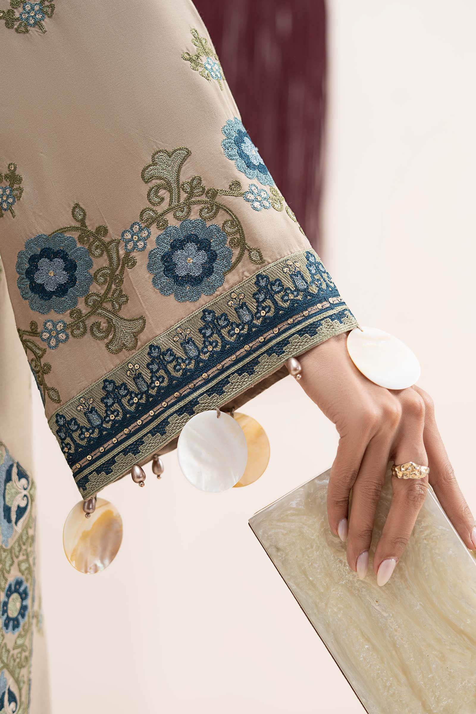 3 Piece Embroidered Arabic Lawn Suit