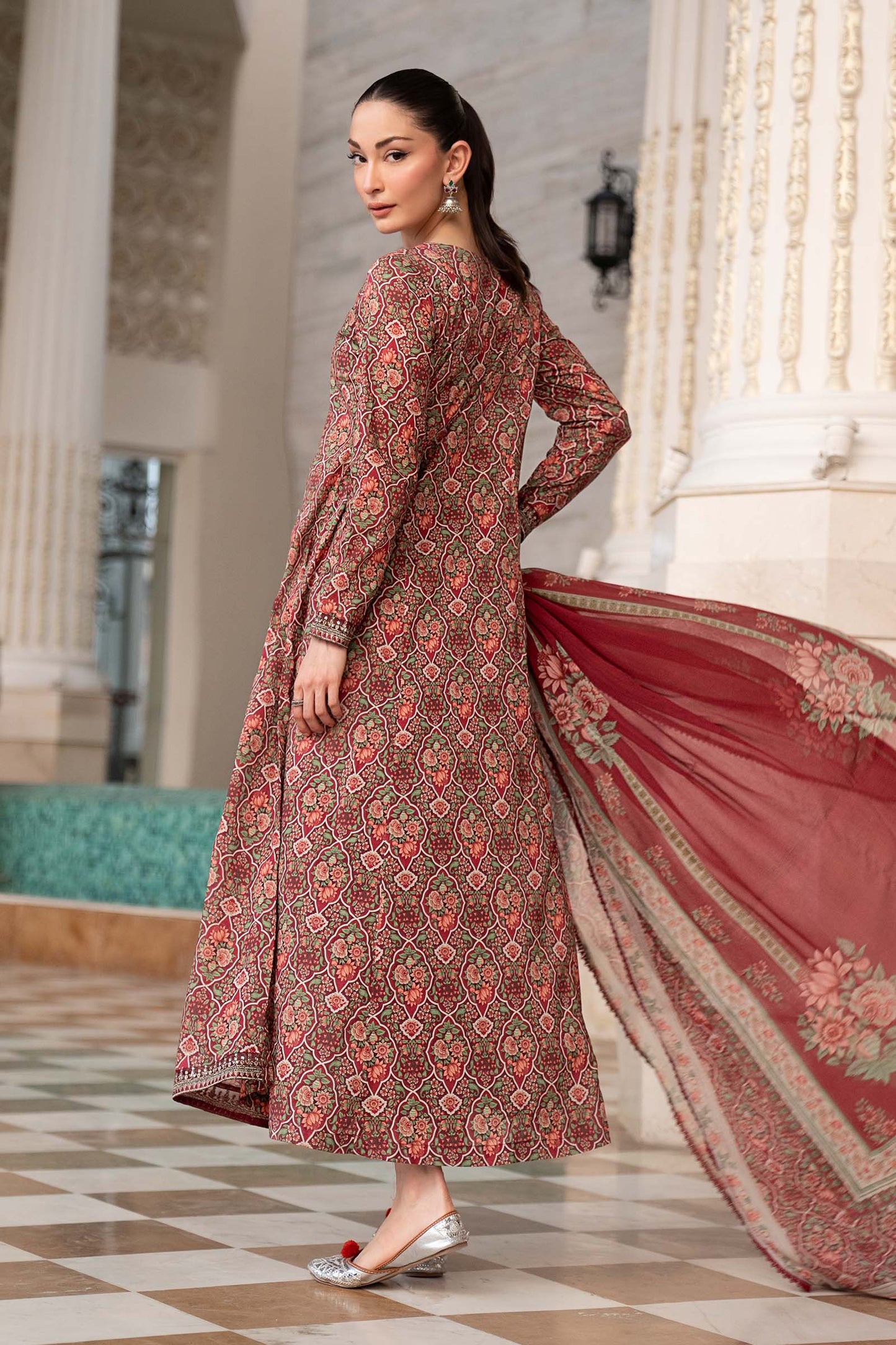 3 Piece Embroidered Lawn Suit