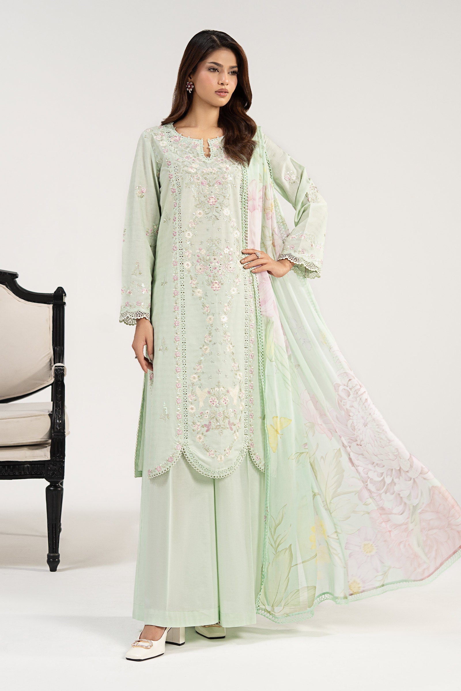 3 Piece Embroidered Dobby Jacquard Suit