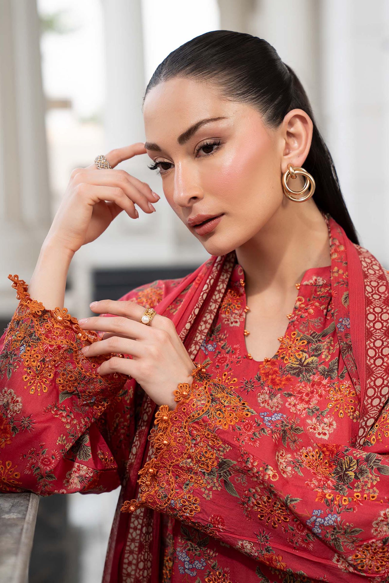 3 Piece Embroidered Lawn Suit