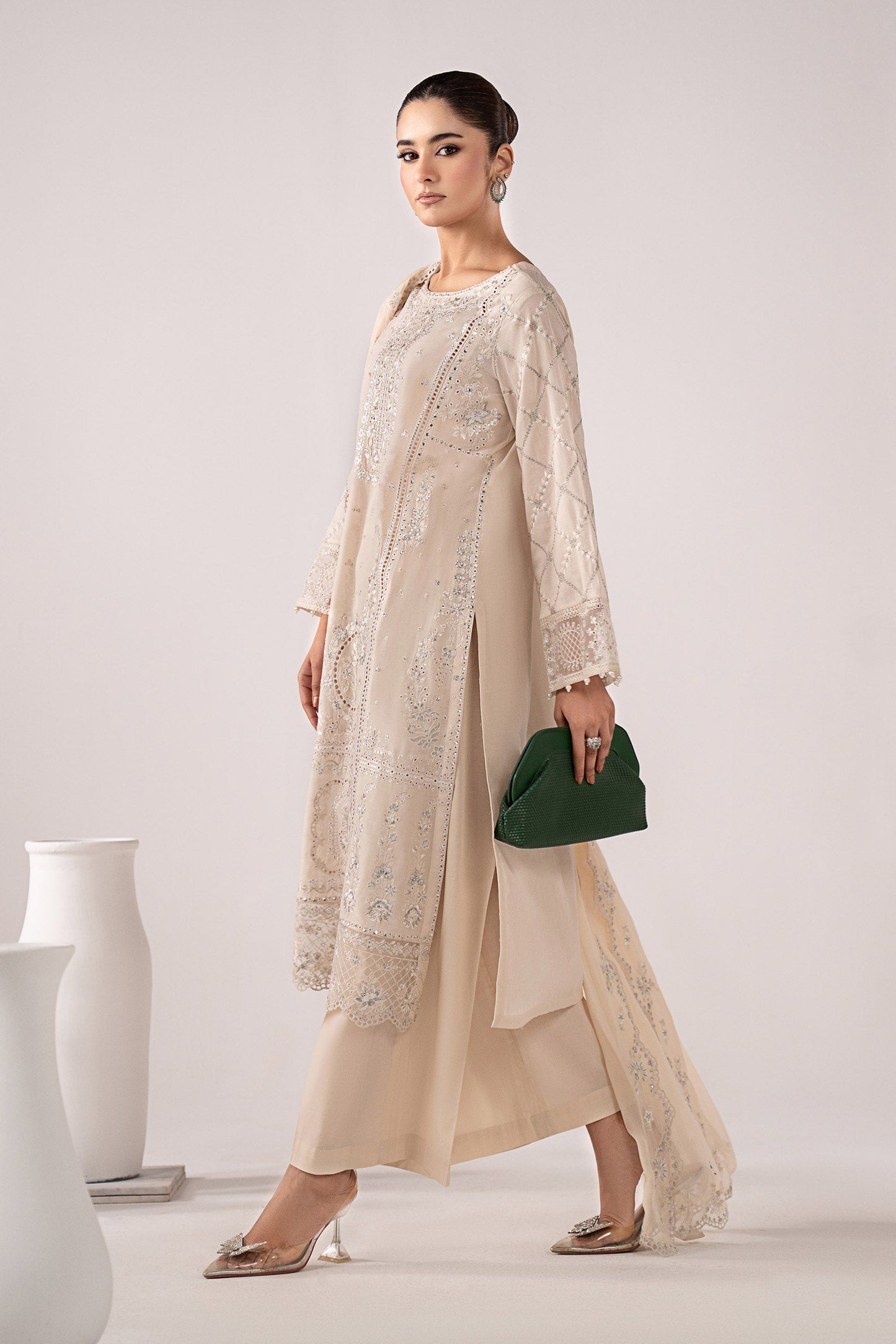 3 Piece Embroidered Lawn Suit