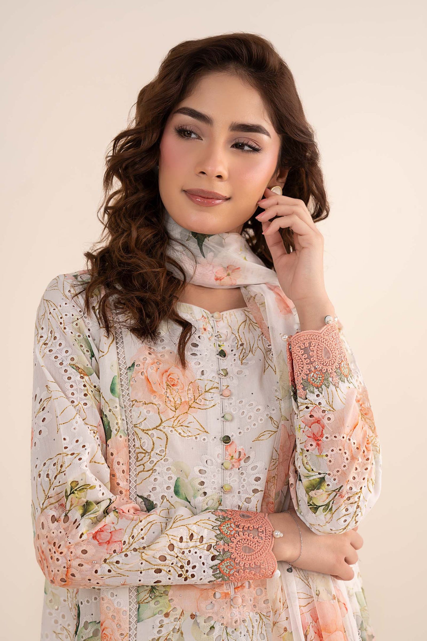 3 Piece Embroidered Lawn Suit
