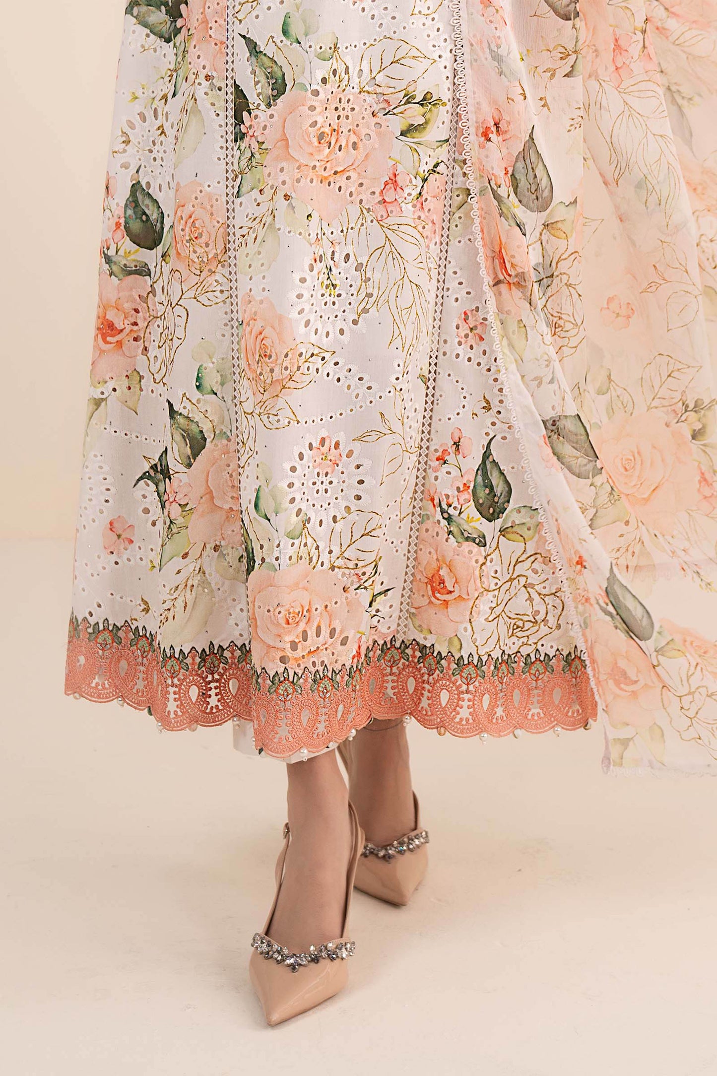 3 Piece Embroidered Lawn Suit