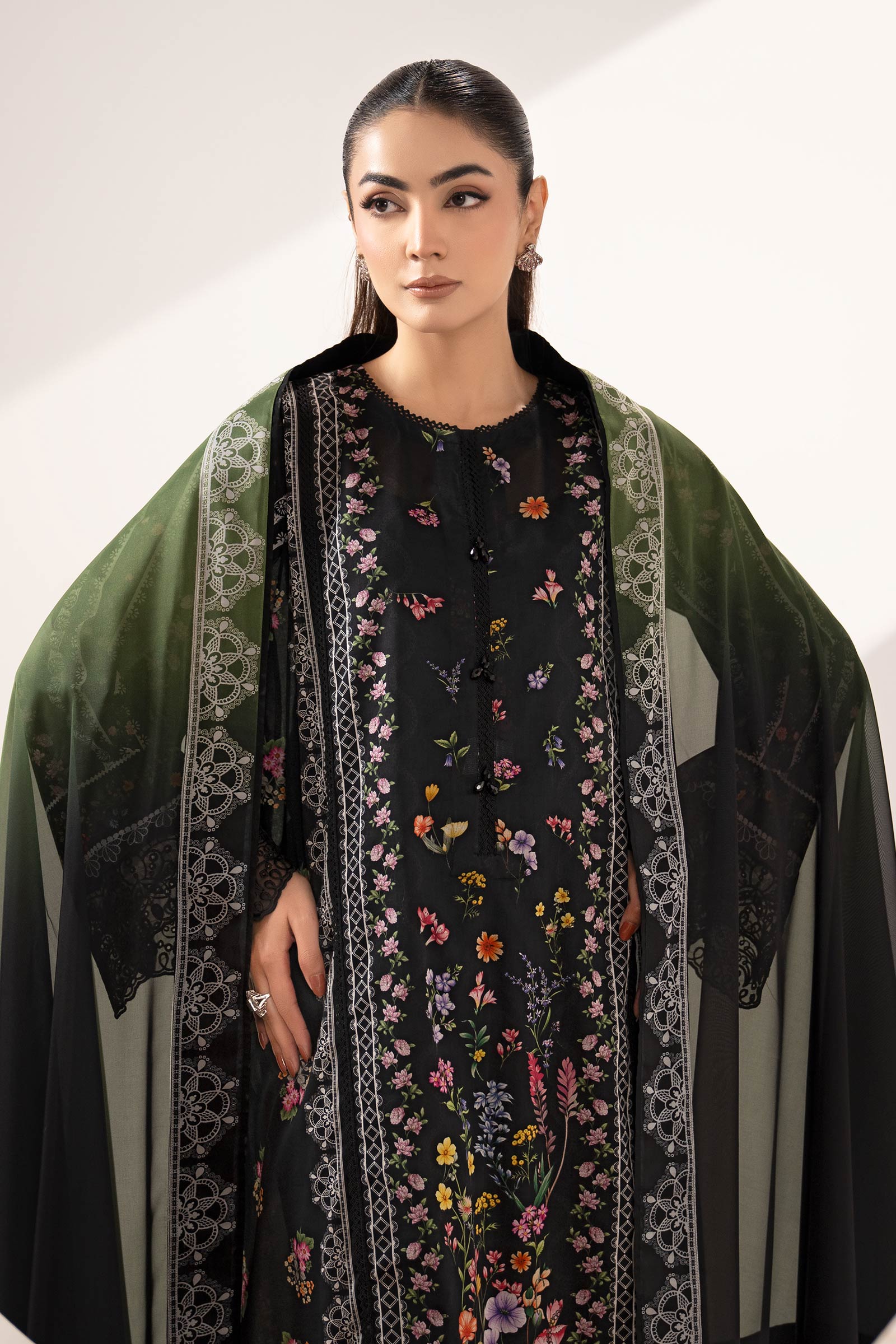 3 Piece Embroidered Lawn Suit