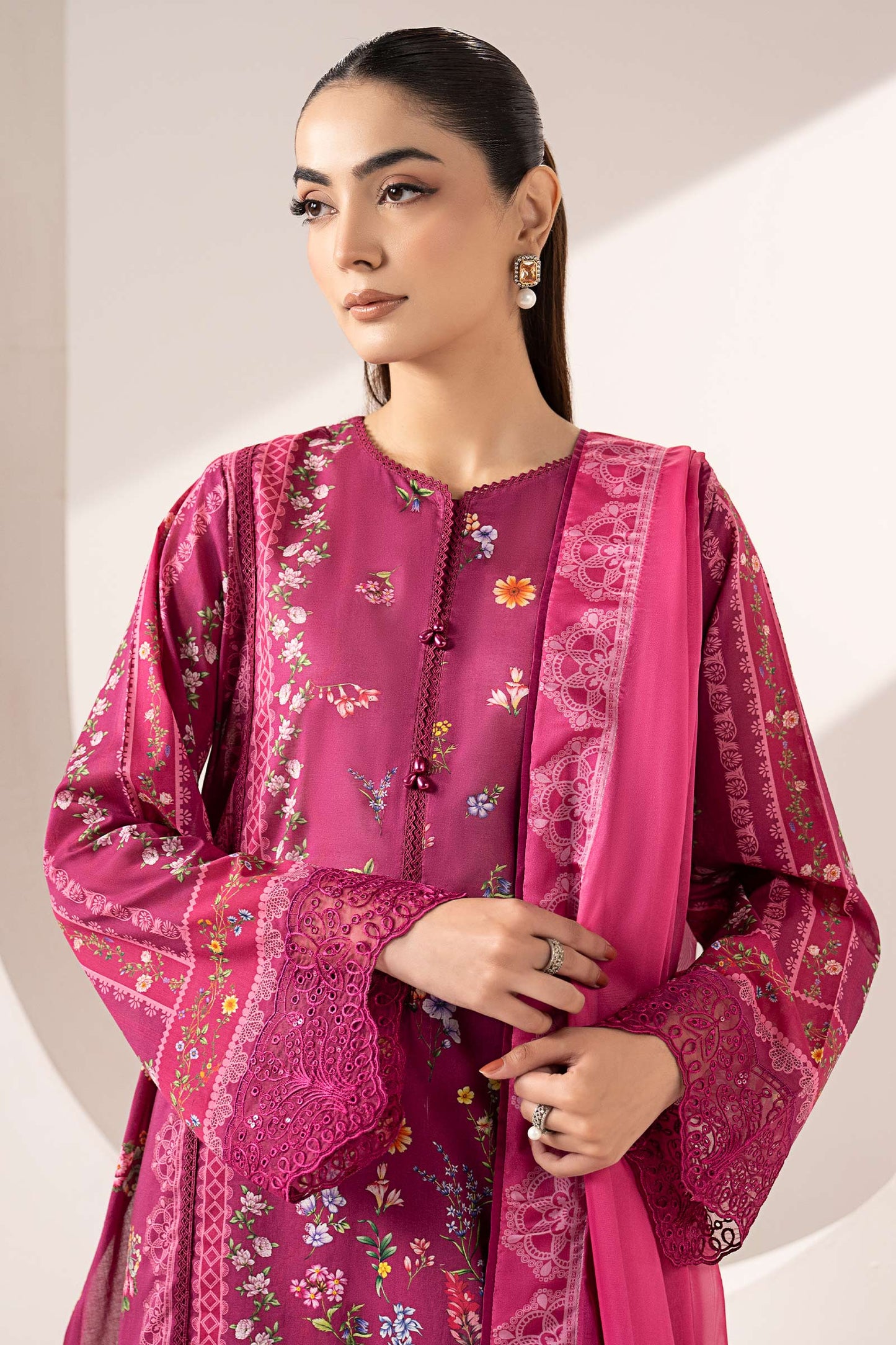 3 Piece Embroidered Lawn Suit