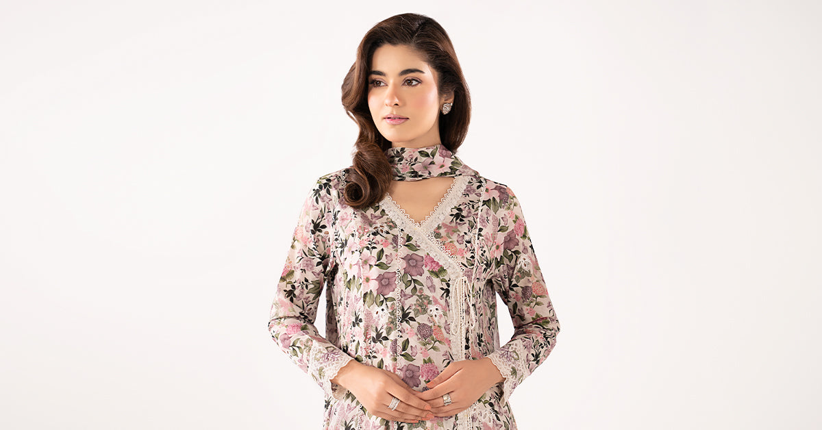 3 Piece Embroidered Lawn Suit