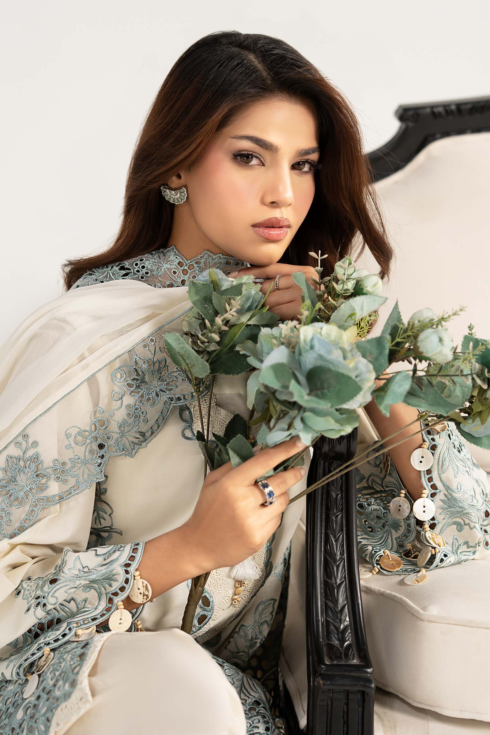 3 Piece Embroidered Lawn Suit