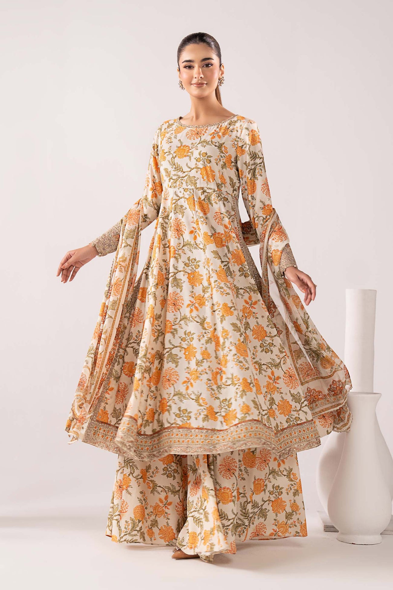 3 Piece Embroidered Lawn Suit