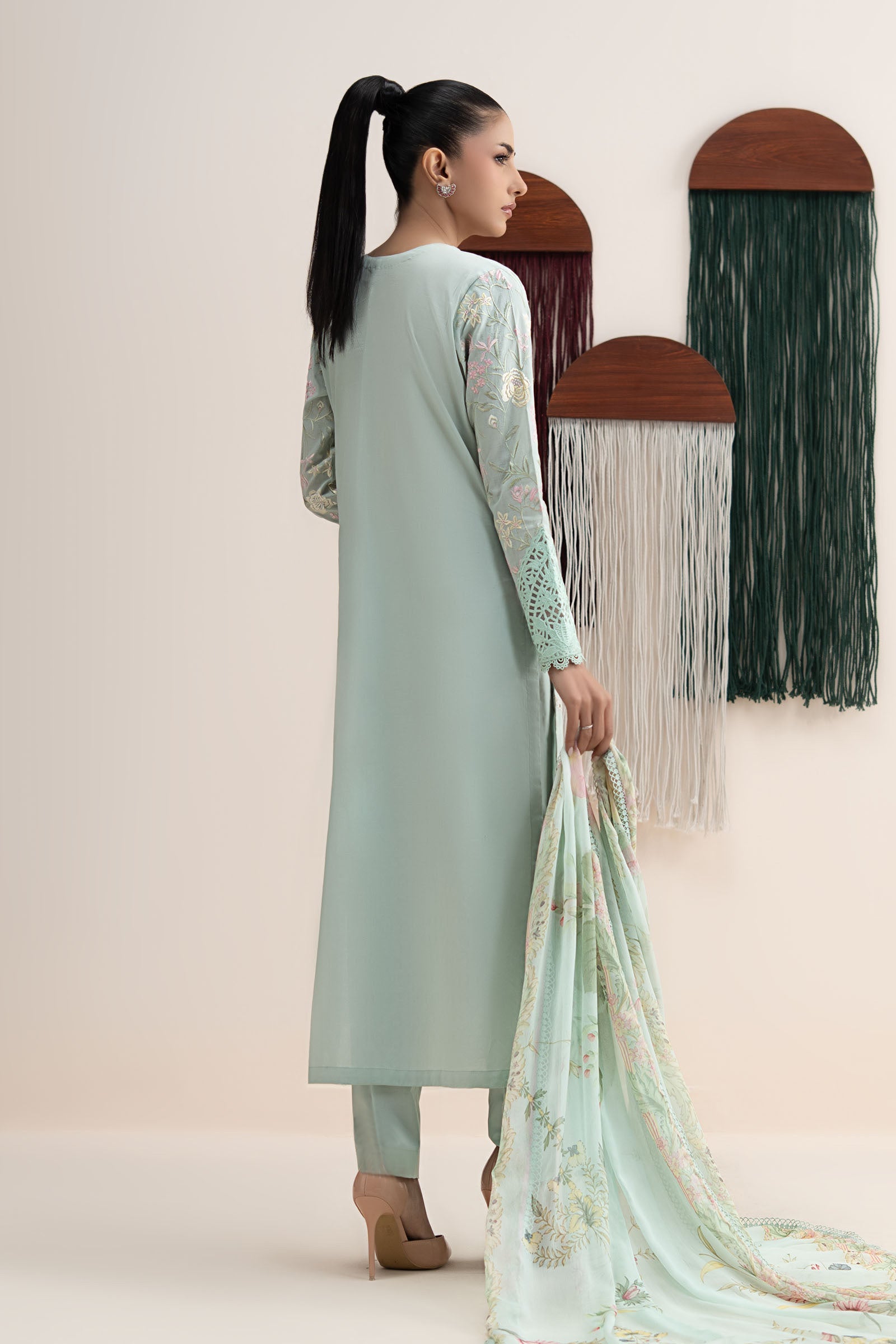 3 Piece Embroidered Dobby Jacquard Suit