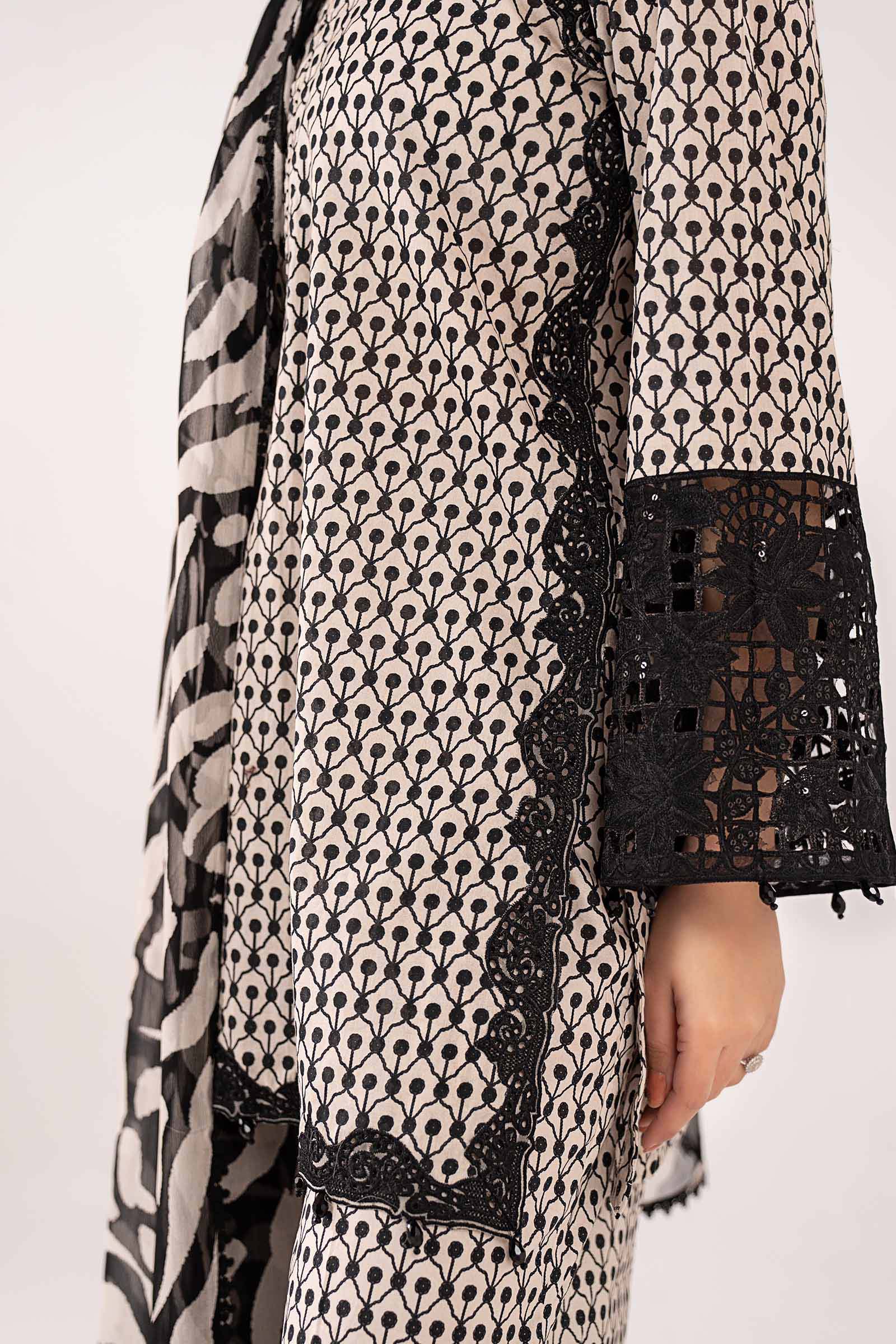 3 Piece Embroidered Lawn Suit
