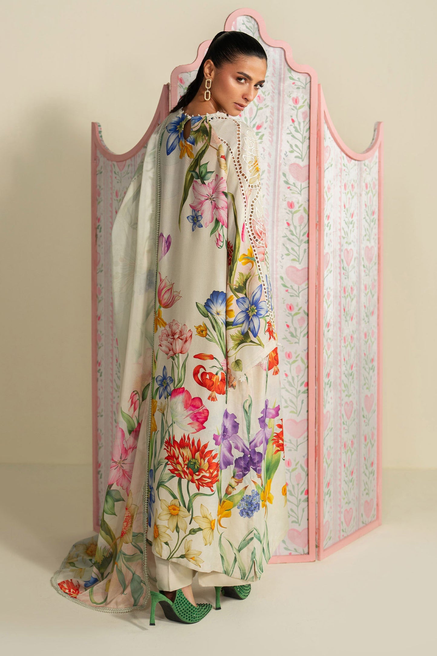 3 Piece Embroidered Lawn Suit