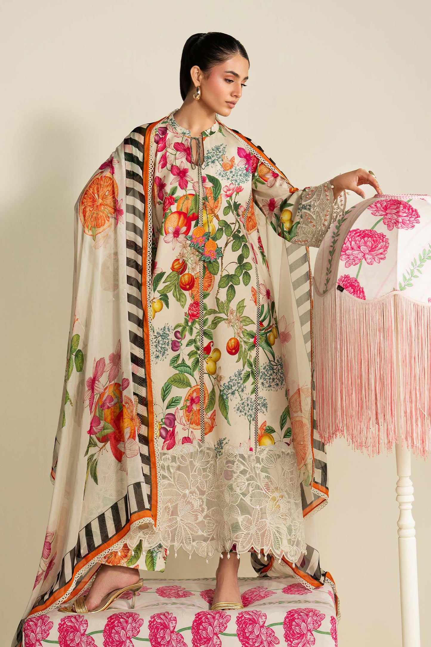 3 Piece Embroidered Lawn Suit