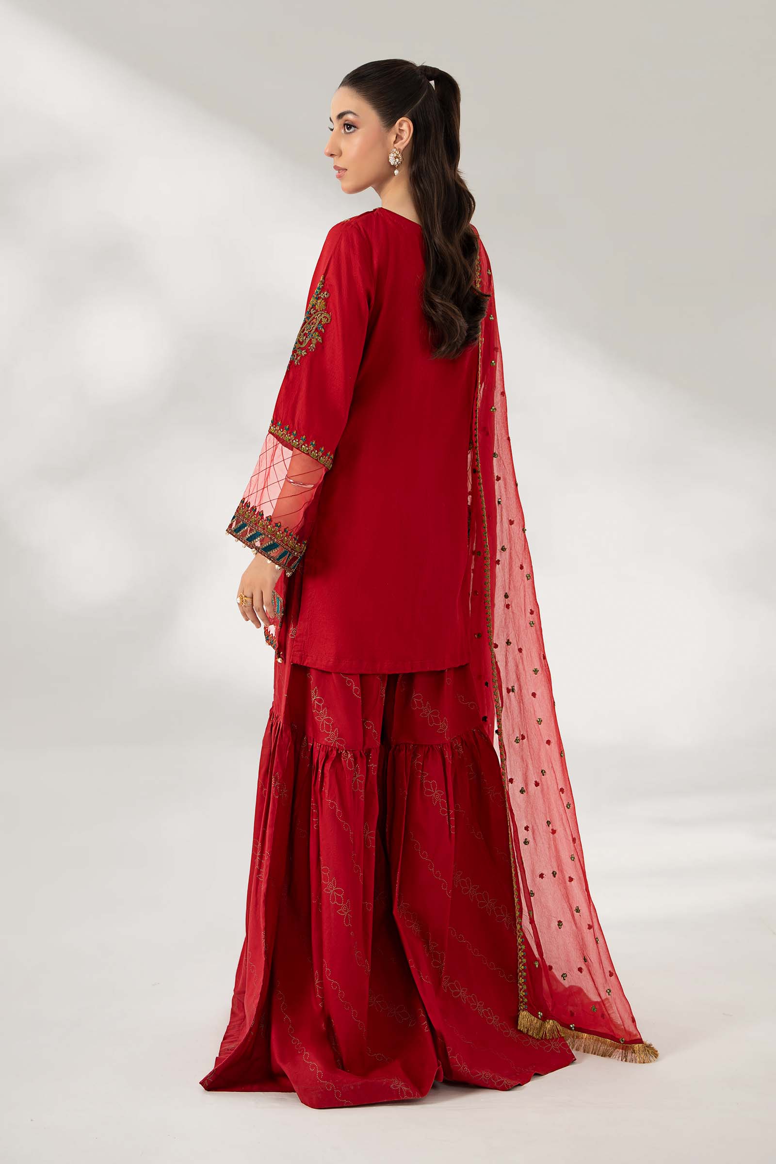 3 Piece Embroidered Lawn Suit