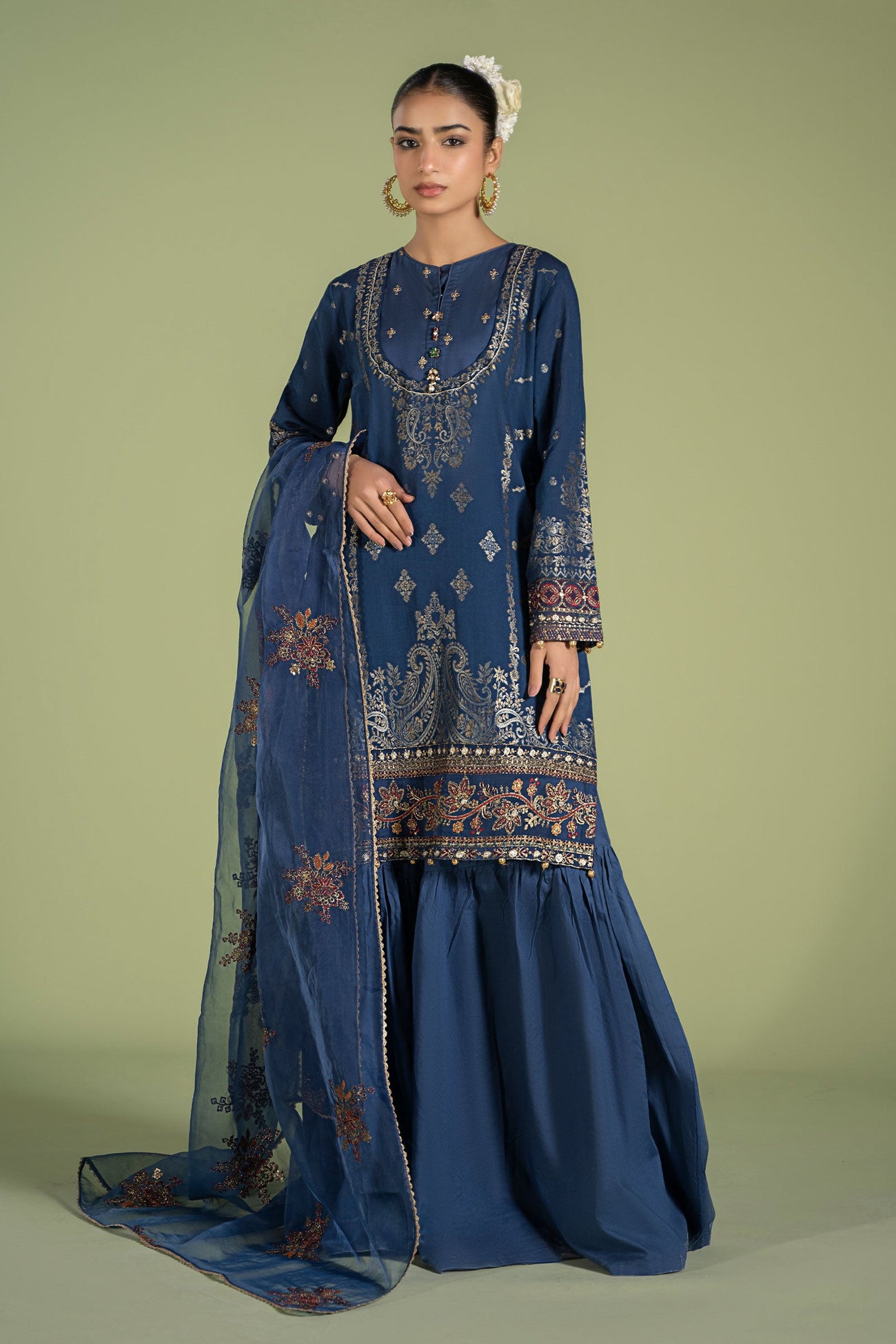 3 Piece Embroidered Jacquard Broshia Suit