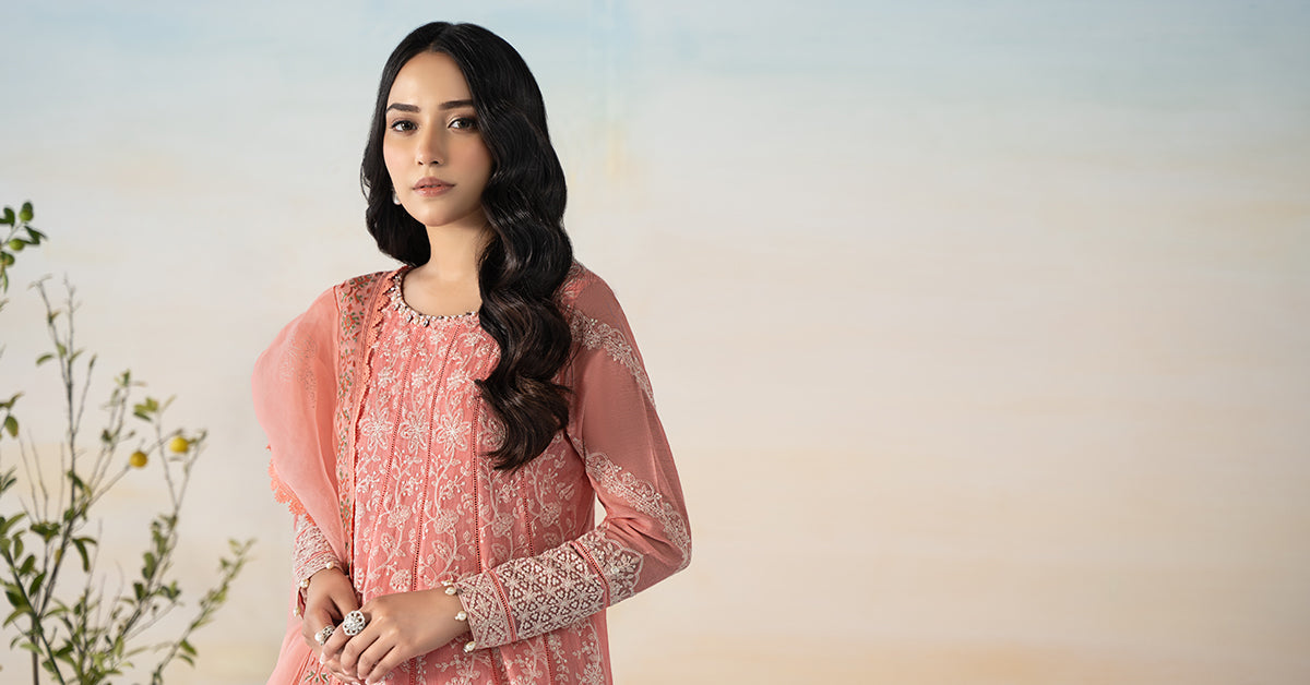 3 Piece Embroidered Lawn Suit