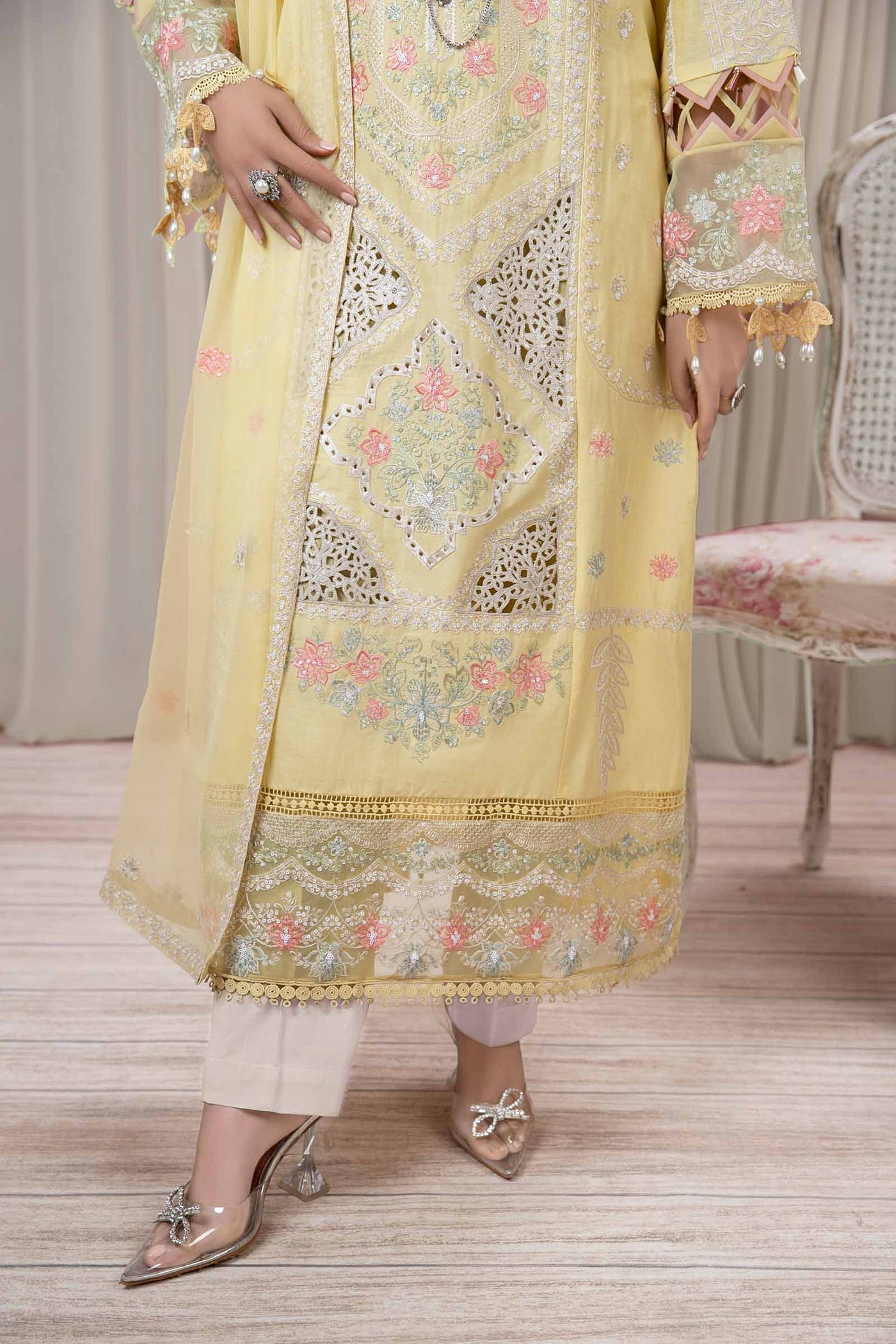 3 PIECE EMBROIDERED SELF JACQUARD SUIT | DW-EF24-109